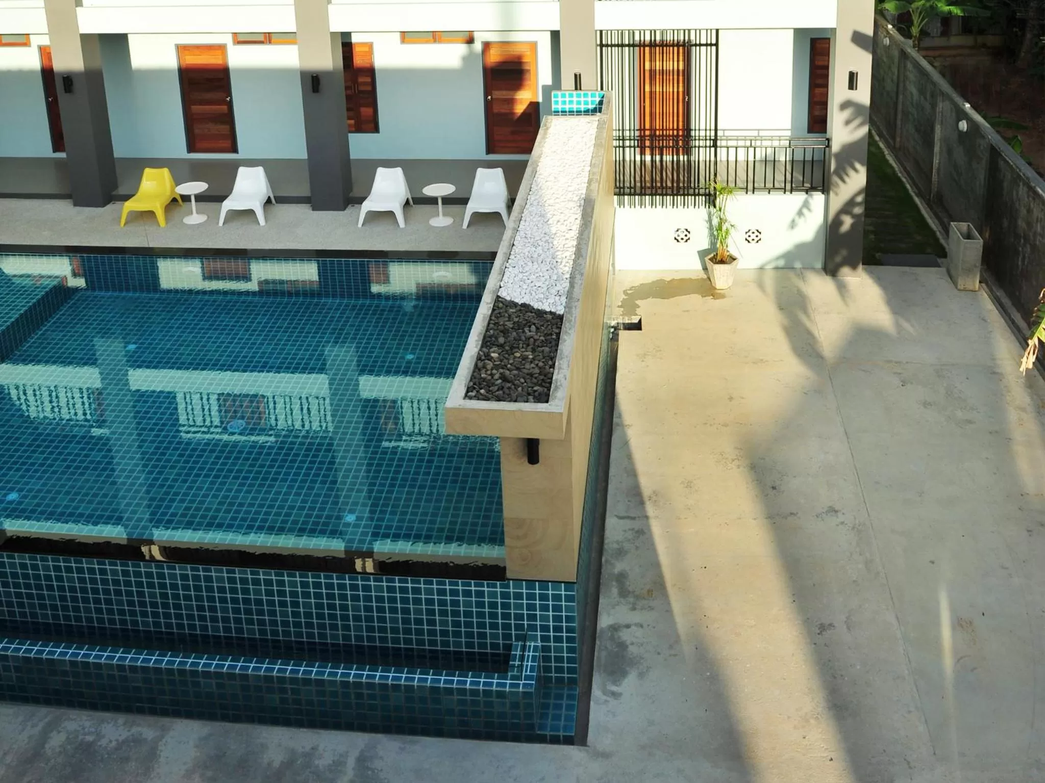 Swimming pool in Ruk Cozy