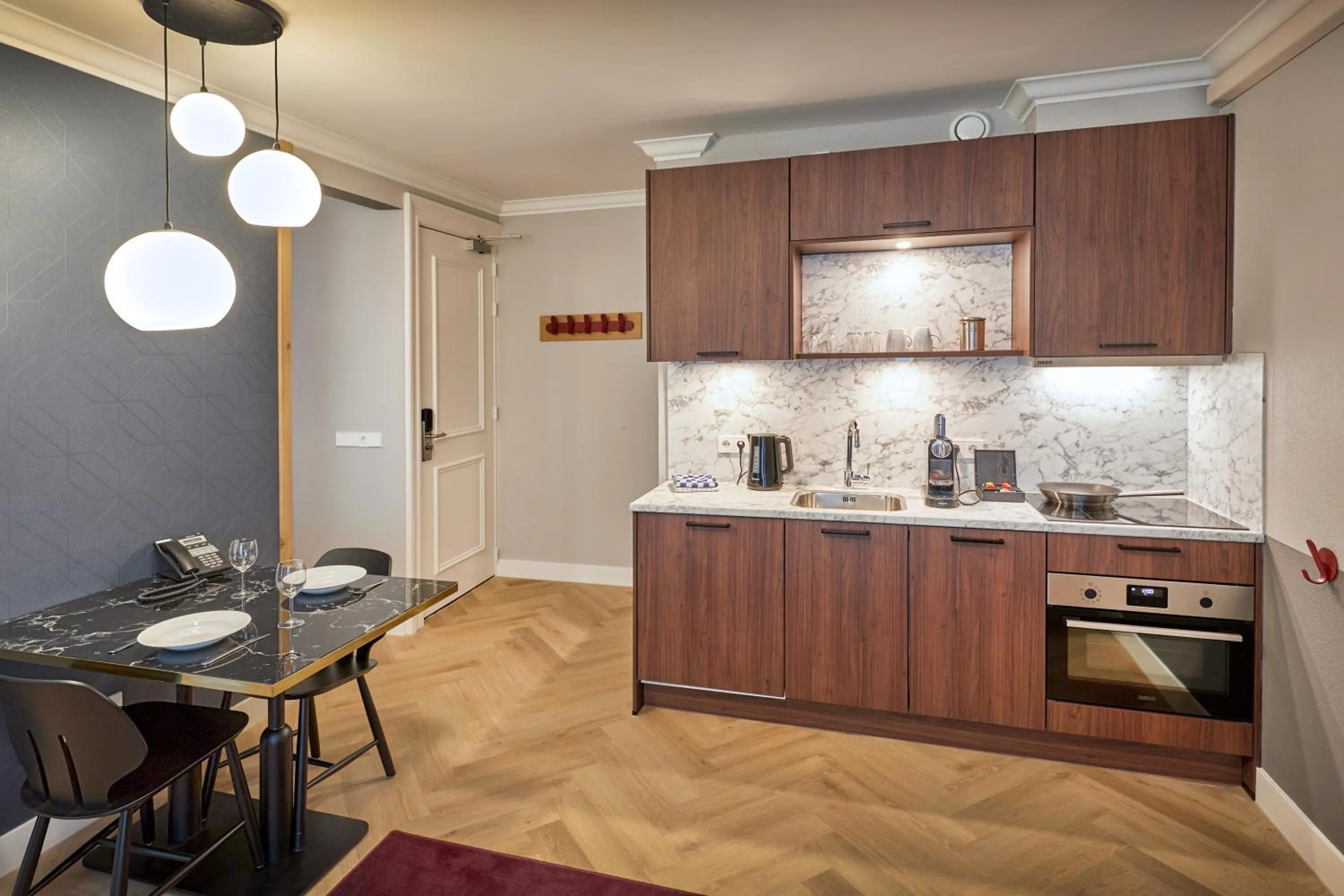 Coffee/tea facilities in Nova Apartments Amsterdam