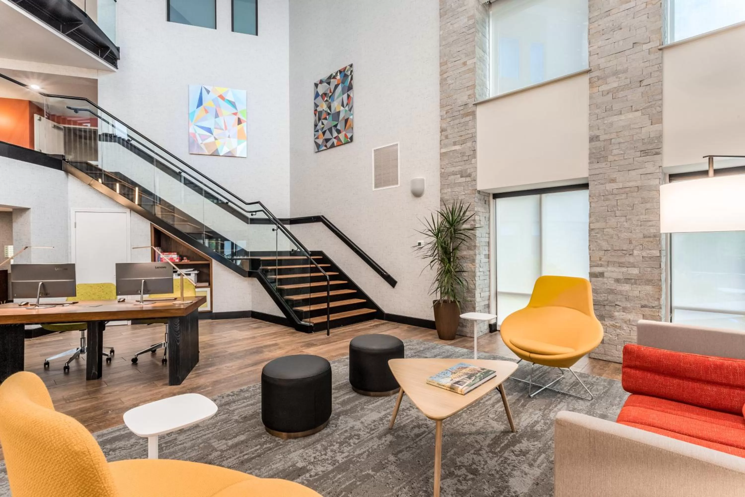 Property building in Holiday Inn - Columbus by IHG