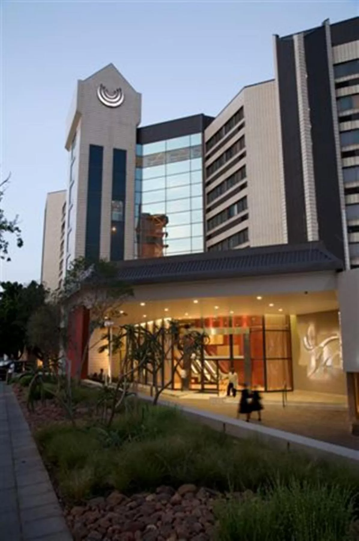 Facade/entrance in Southern Sun Pretoria
