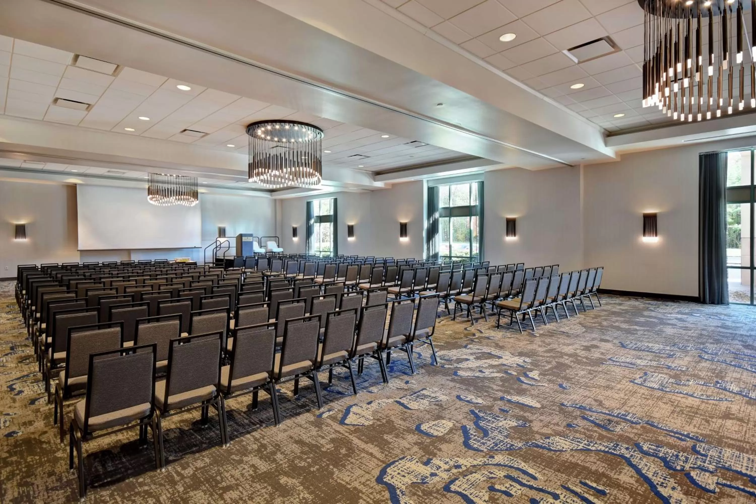 Meeting/conference room in Embassy Suites by Hilton Raleigh Durham Research Triangle