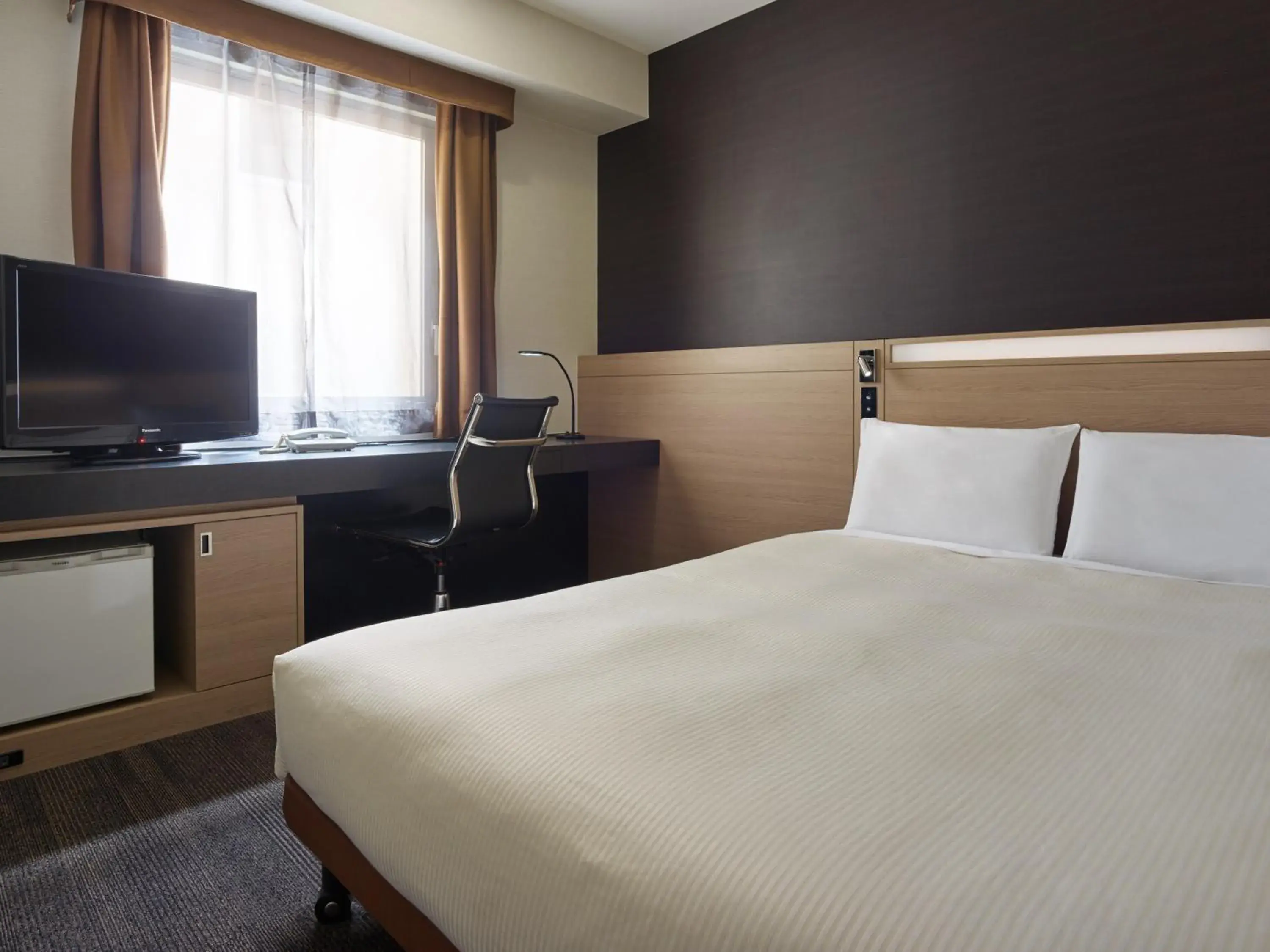 Standard Double Room - Smoking in Mitsui Garden Hotel Okayama Standard Double Room - Smoking in Mitsui Garden Hotel Okayama