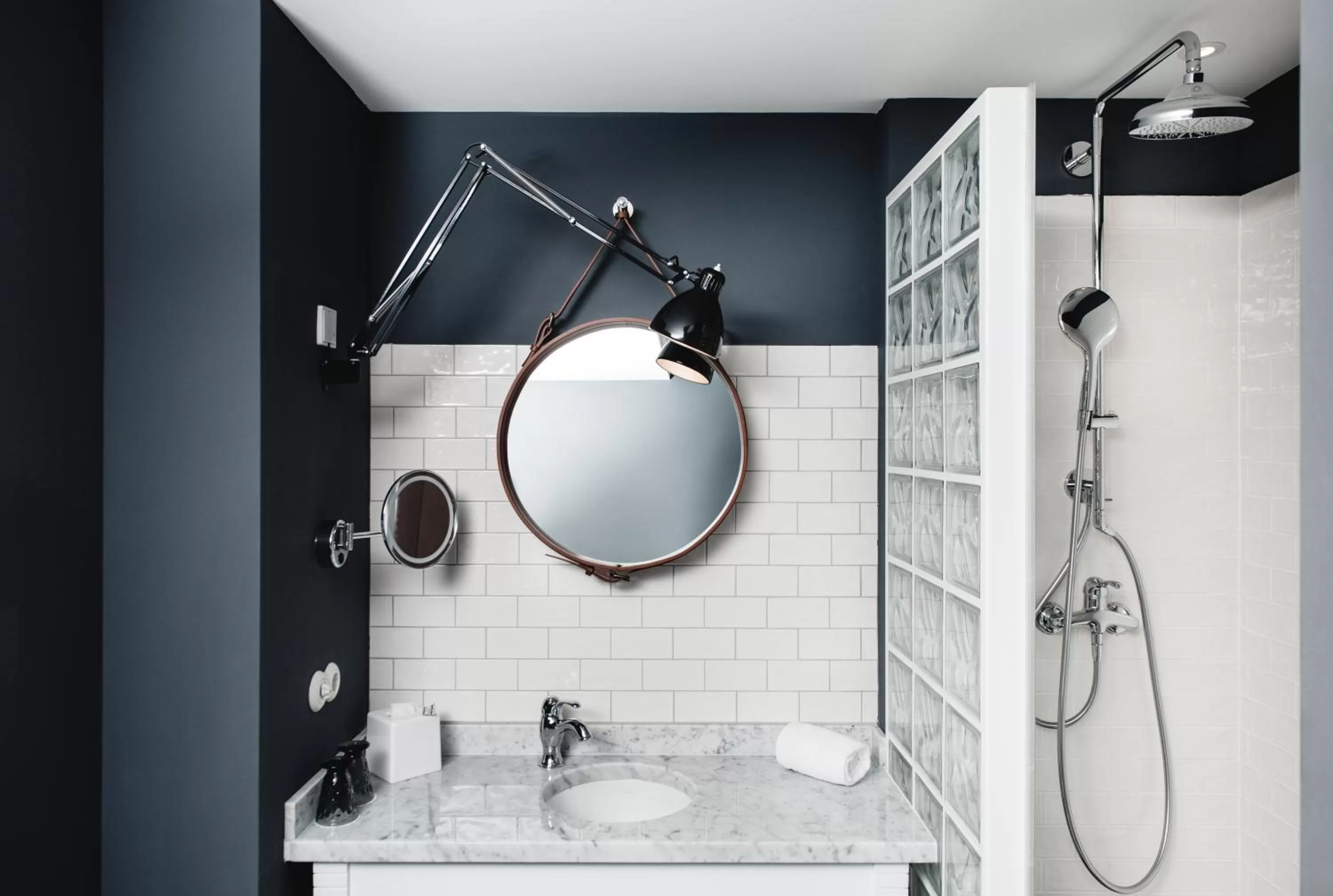 Shower in Grand Ferdinand Vienna – Your Hotel In The City Center