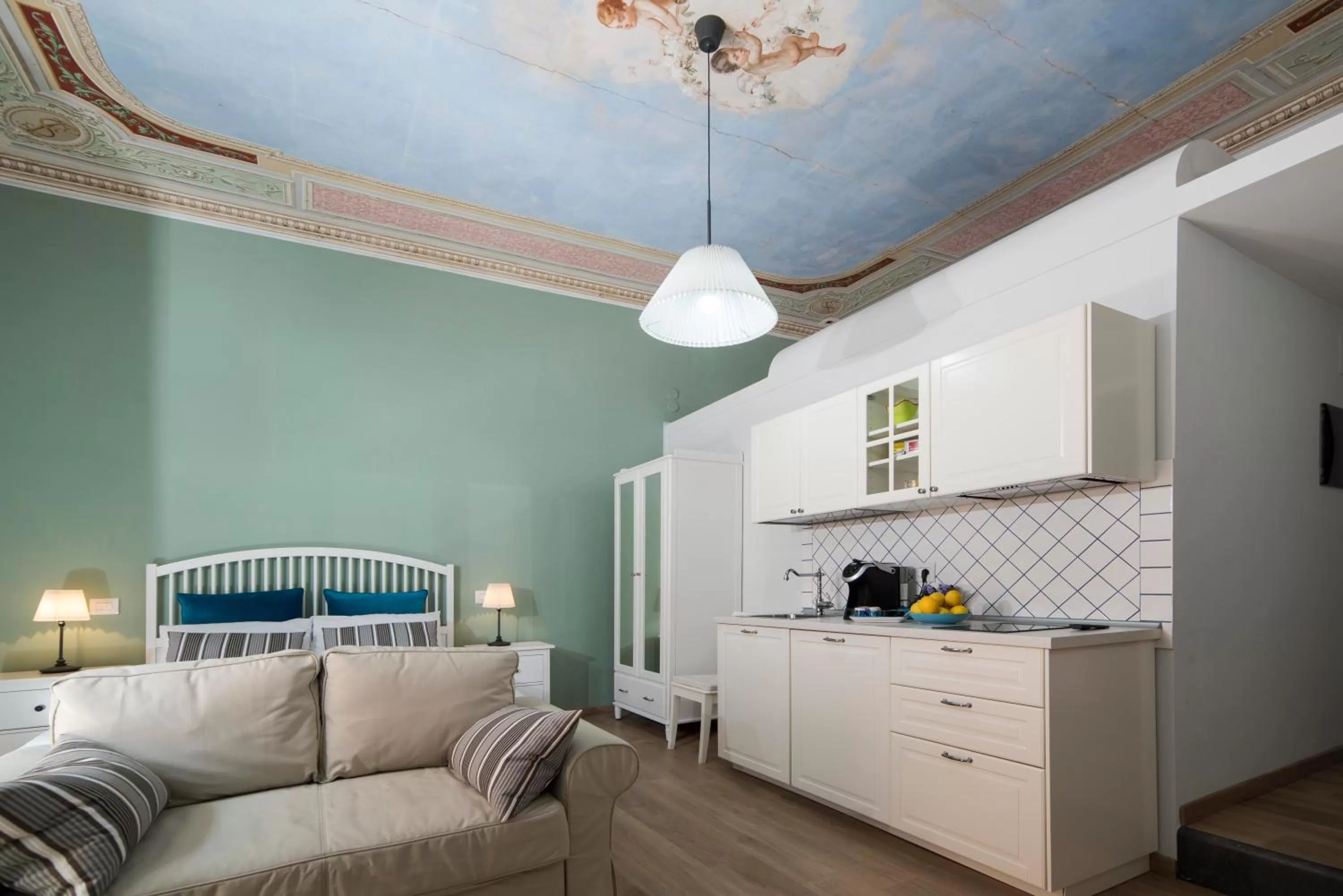 Decorative detail, Bed in B&B Umberto