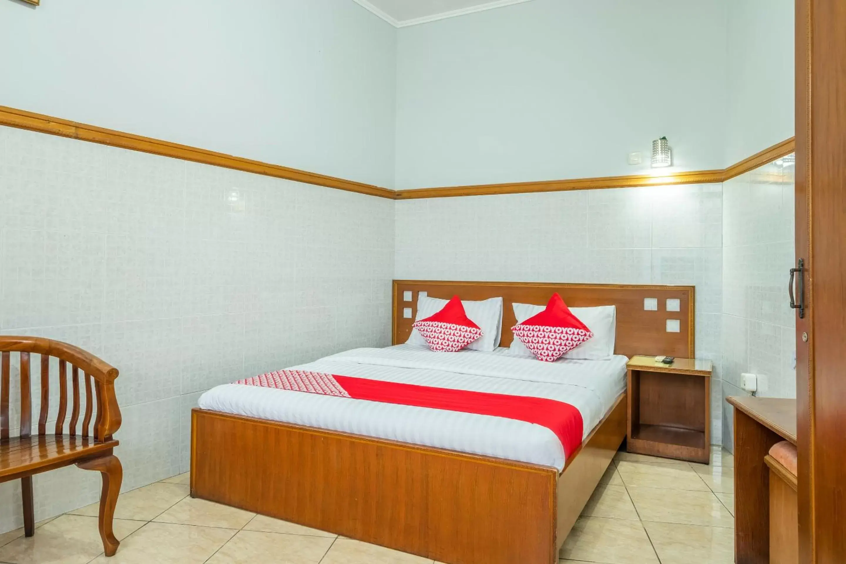 Deluxe Suite in Collection O Kebon Jeruk Near Taman Balai Kota Deluxe Suite in Collection O Kebon Jeruk Near Taman Balai Kota