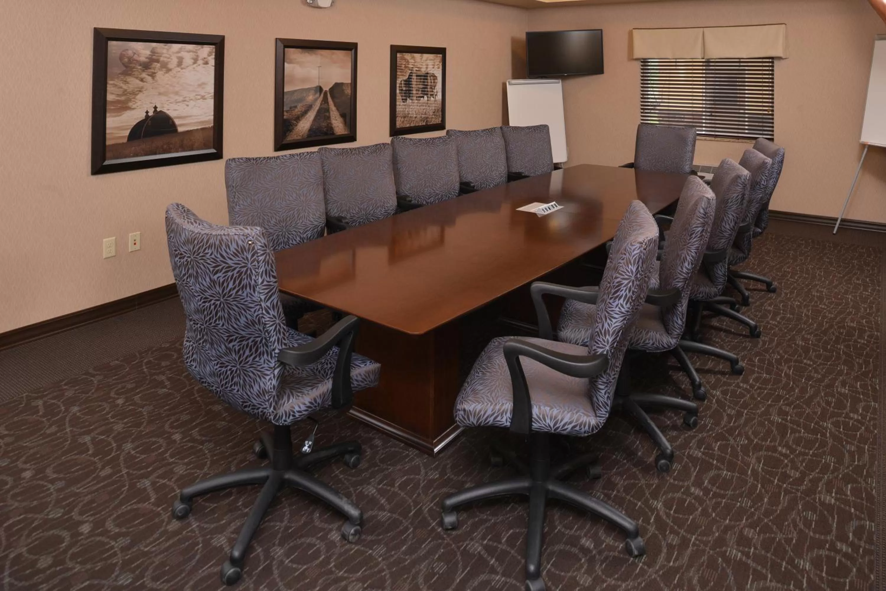 Meeting/conference room in Hawthorn Extended Stay by Wyndham Dickinson