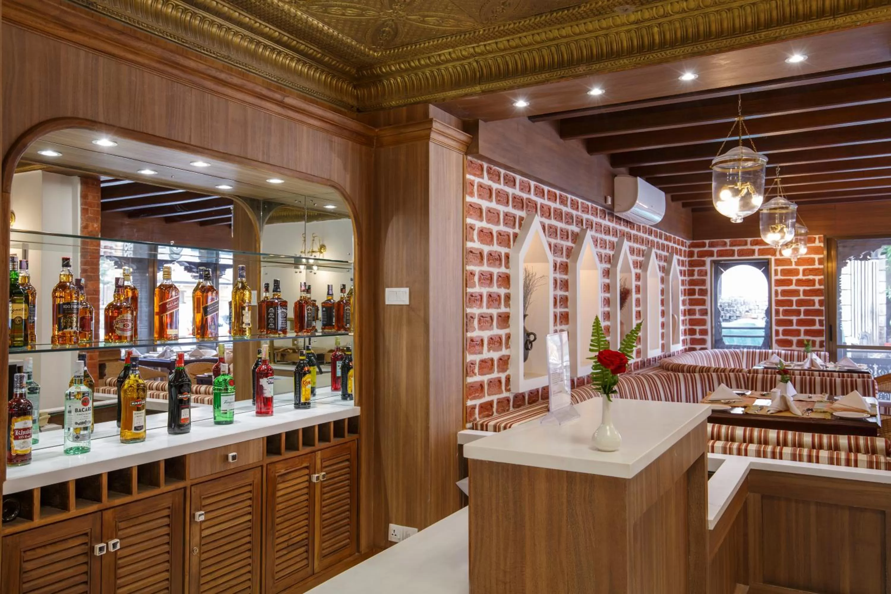 Food and drinks in Hotel Manaslu