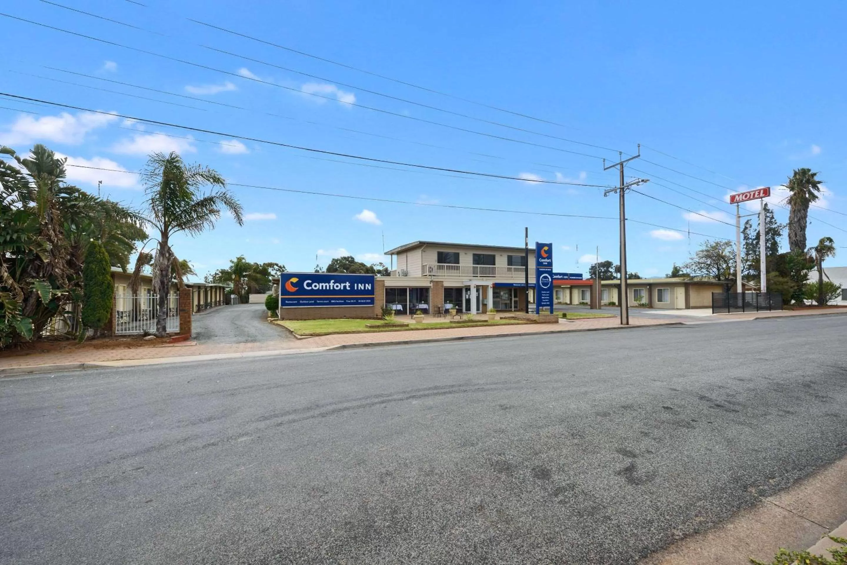 Property building in Comfort Inn Flinders on Main