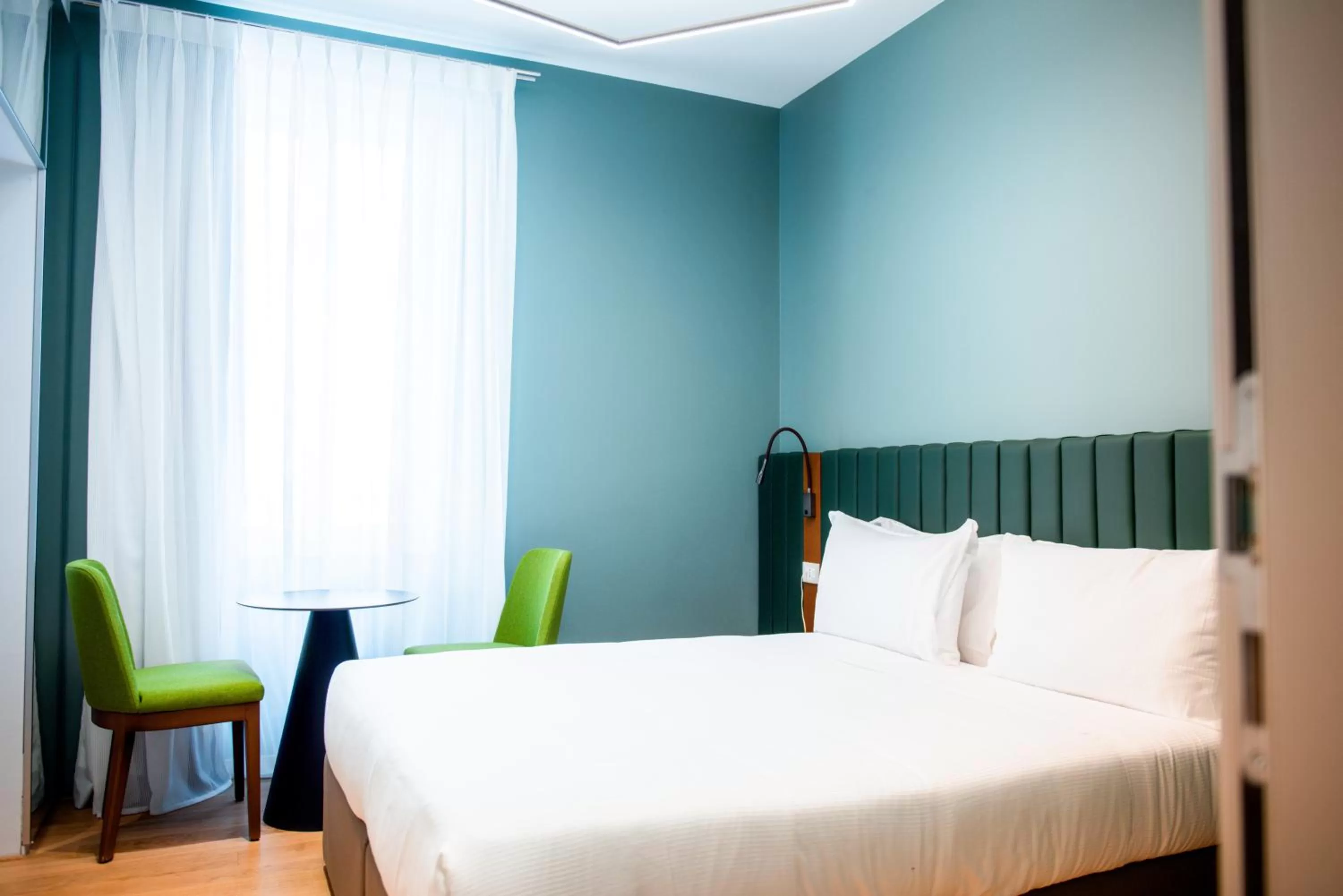 Photo of the whole room, Bed in Boutique Centrale Palace Hotel