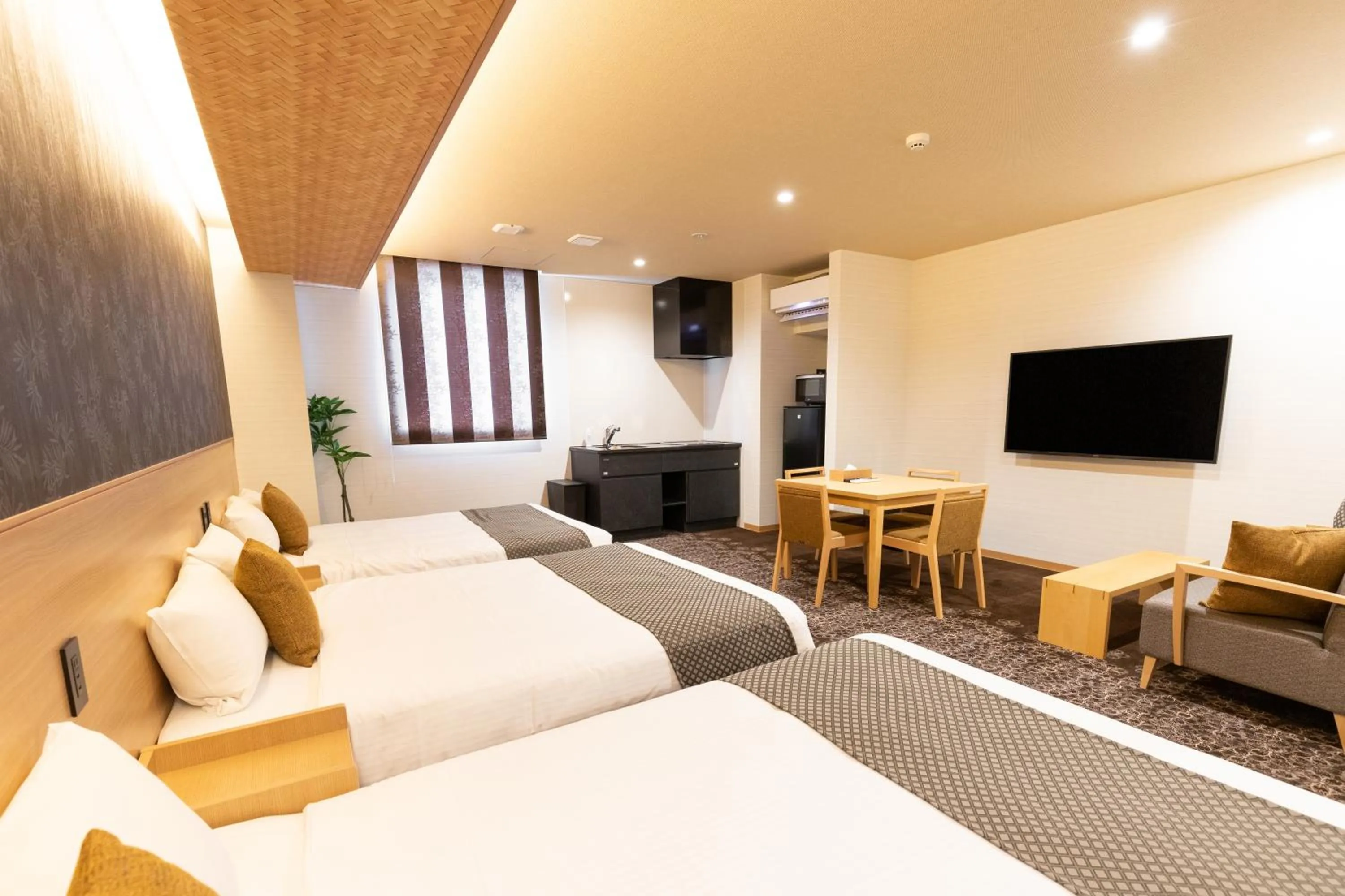 Photo of the whole room, Bed in Chiyokura HOTEL SHUKU Nagoya