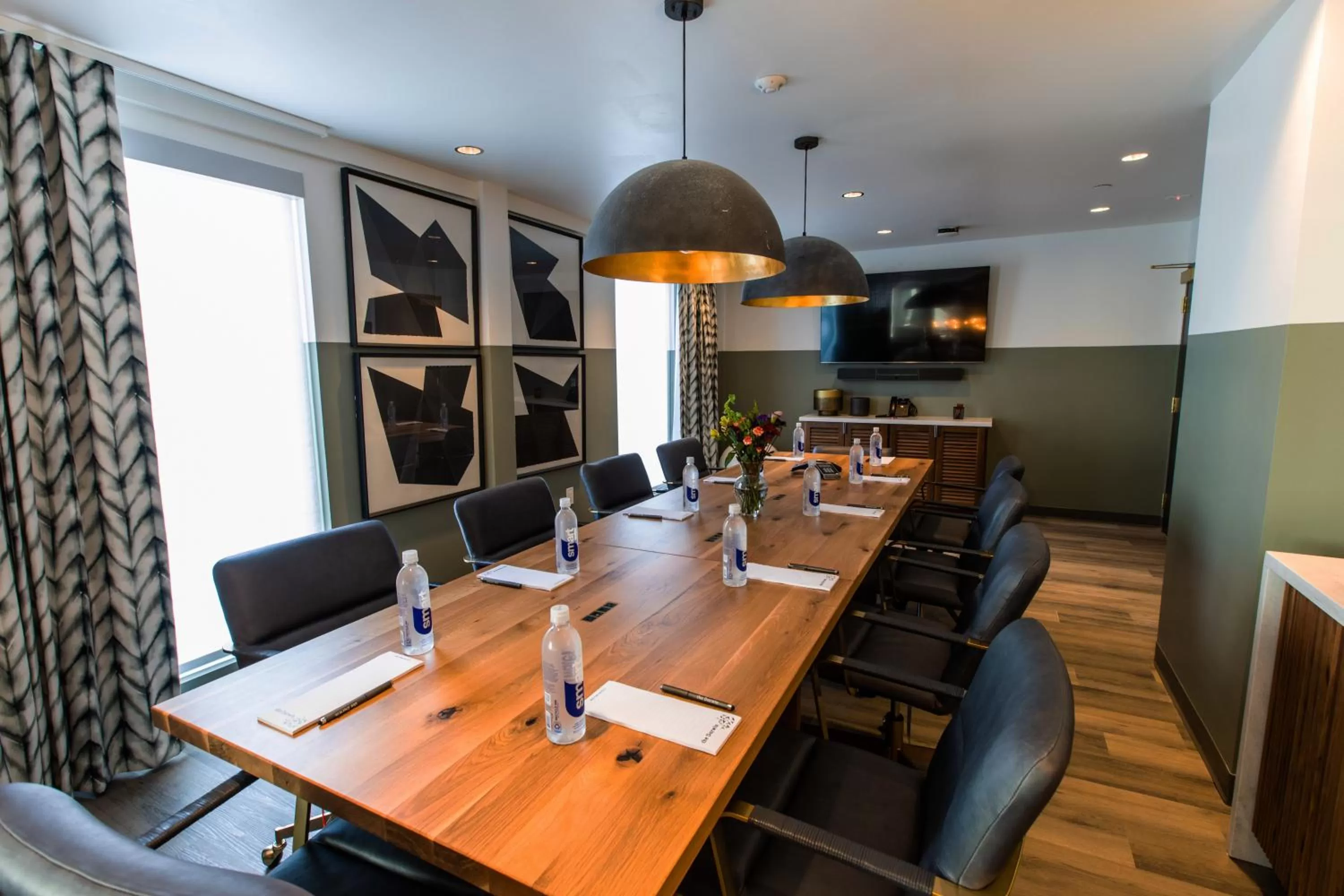 Meeting/conference room in voco The Darwin - Atlanta Midtown by IHG