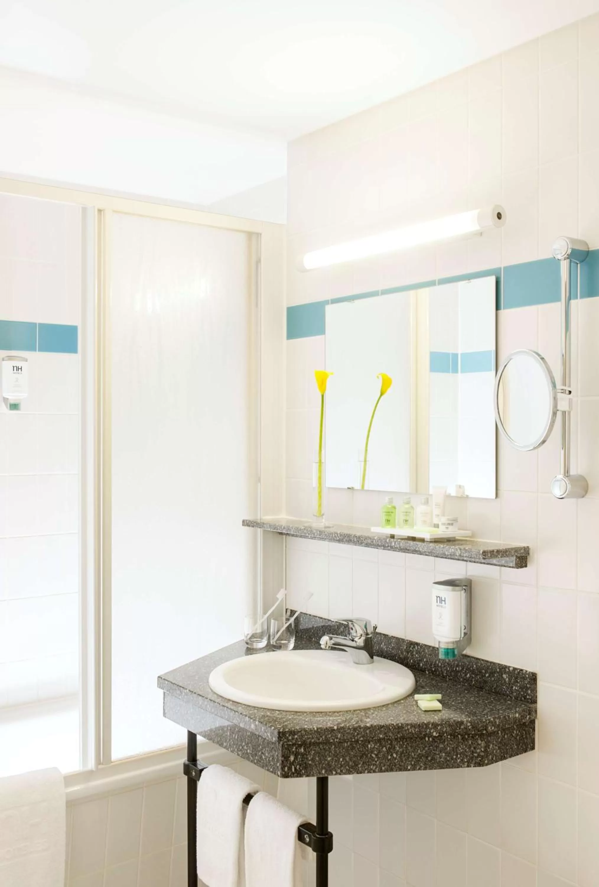 Bathroom in NH München City Süd