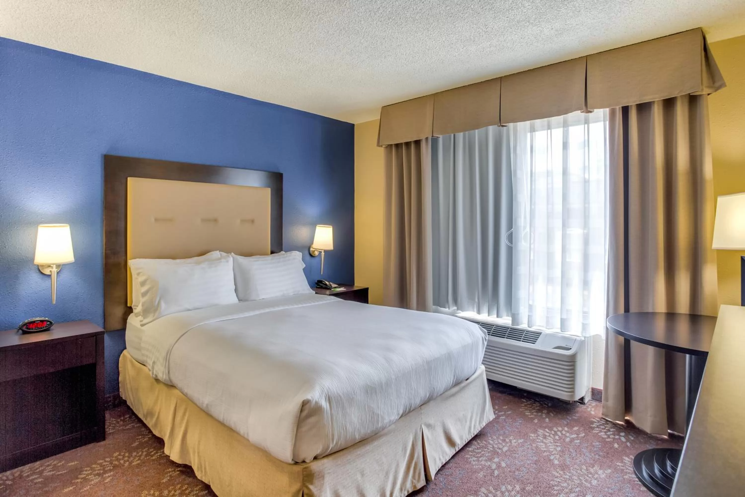 Holiday Inn Indianapolis North-Carmel by IHG