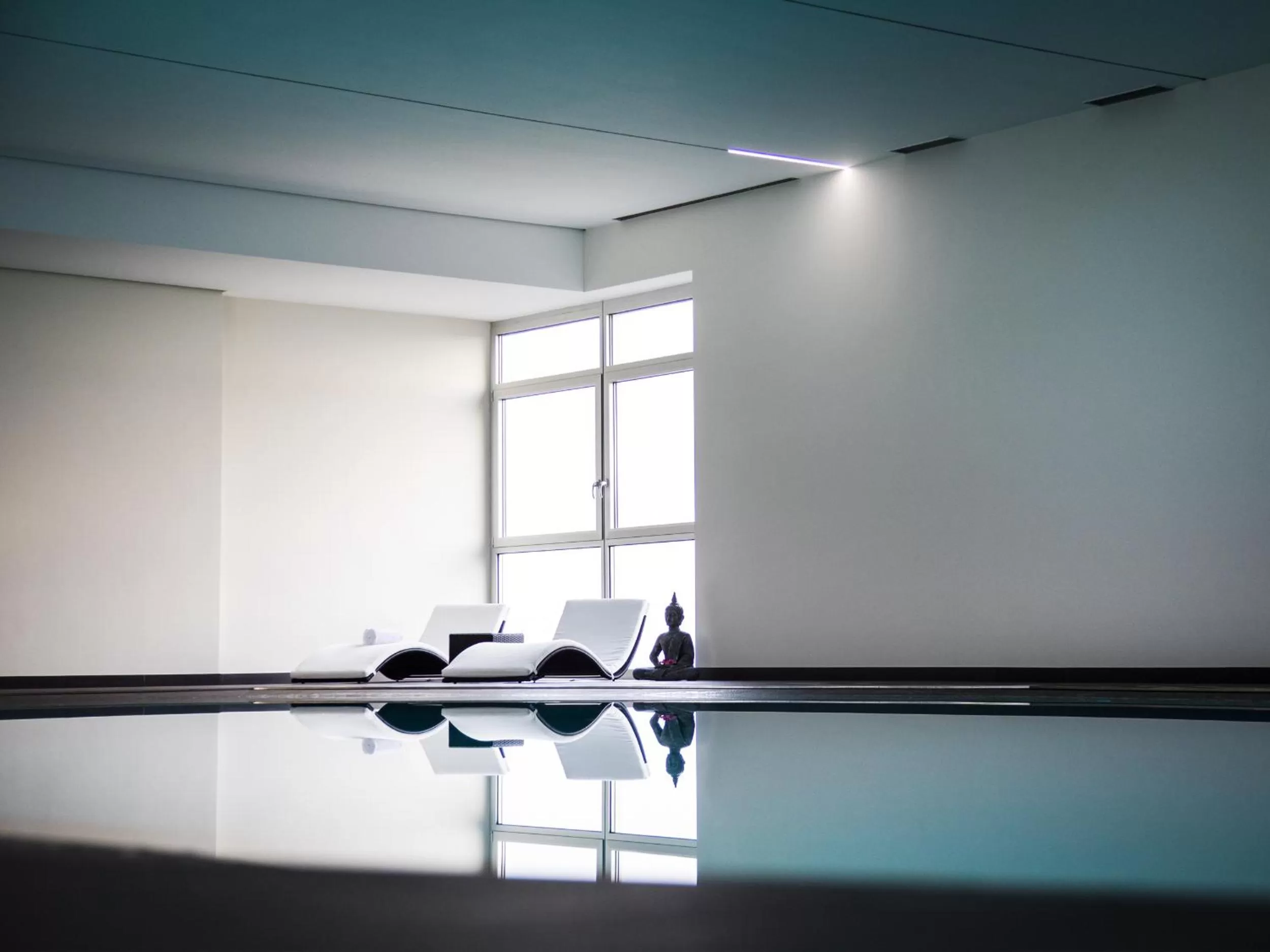 Swimming pool in Mercure Hotel Lüdenscheid