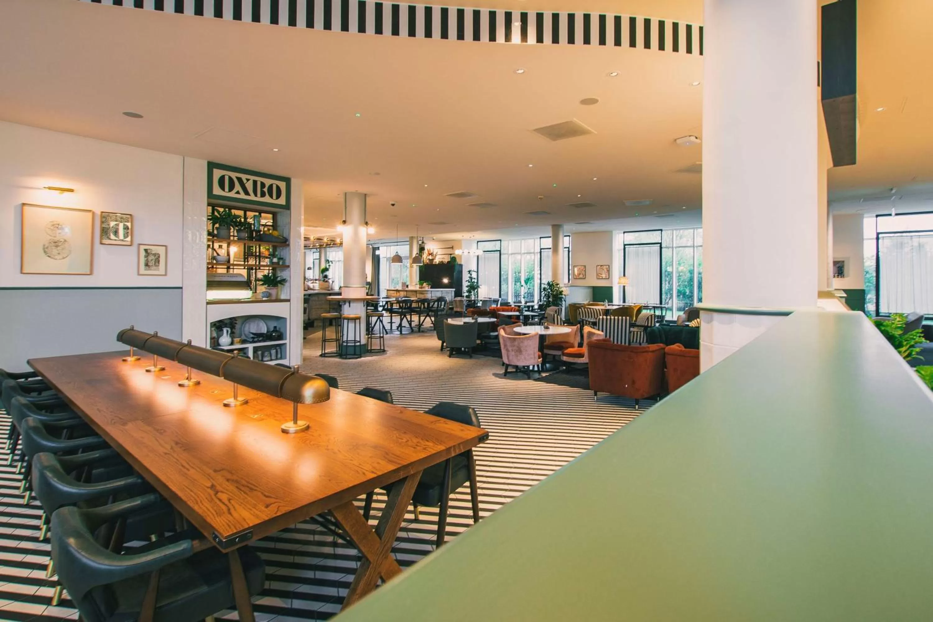 Restaurant/places to eat in Hilton Reading