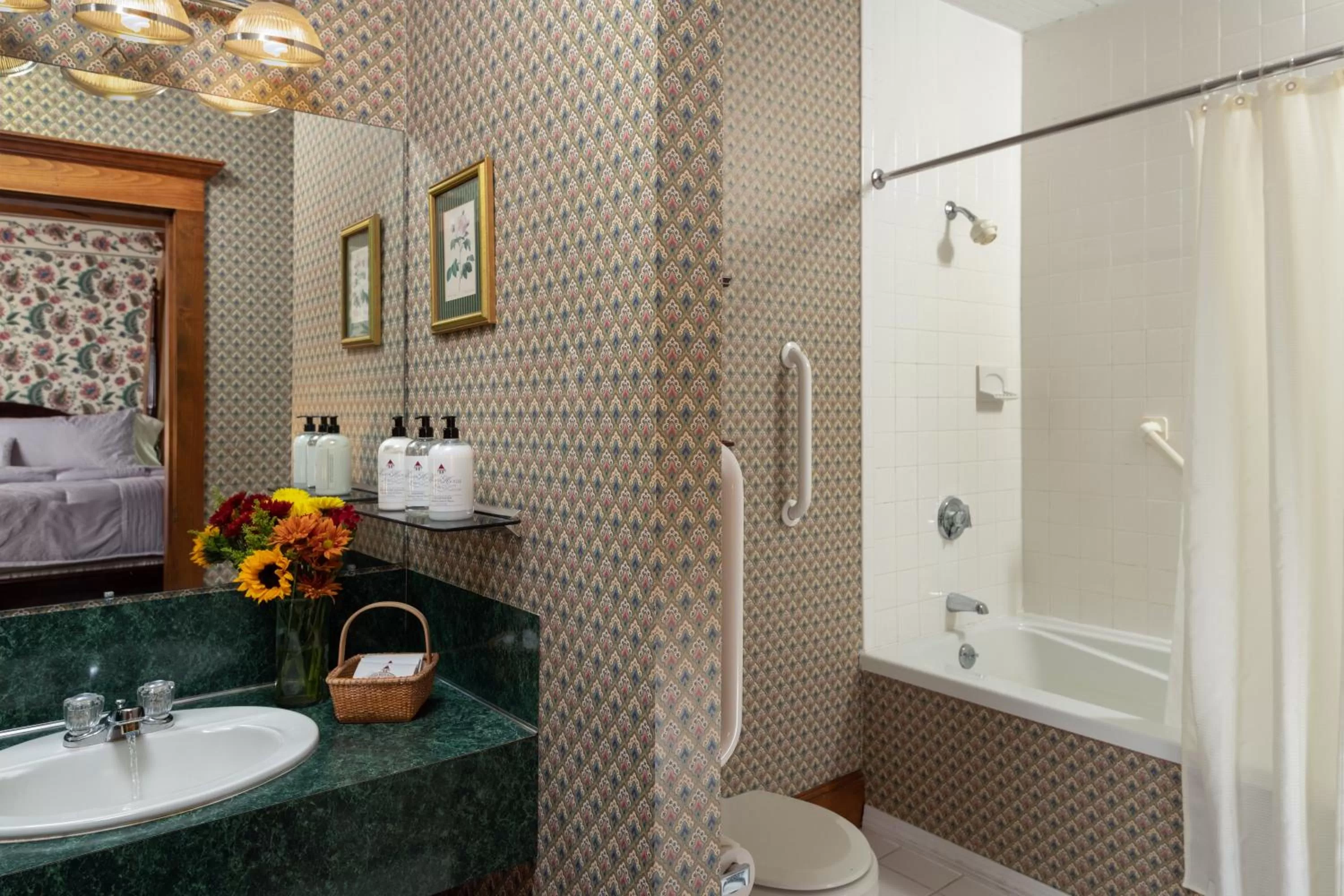 Bathroom in Palmer House Inn