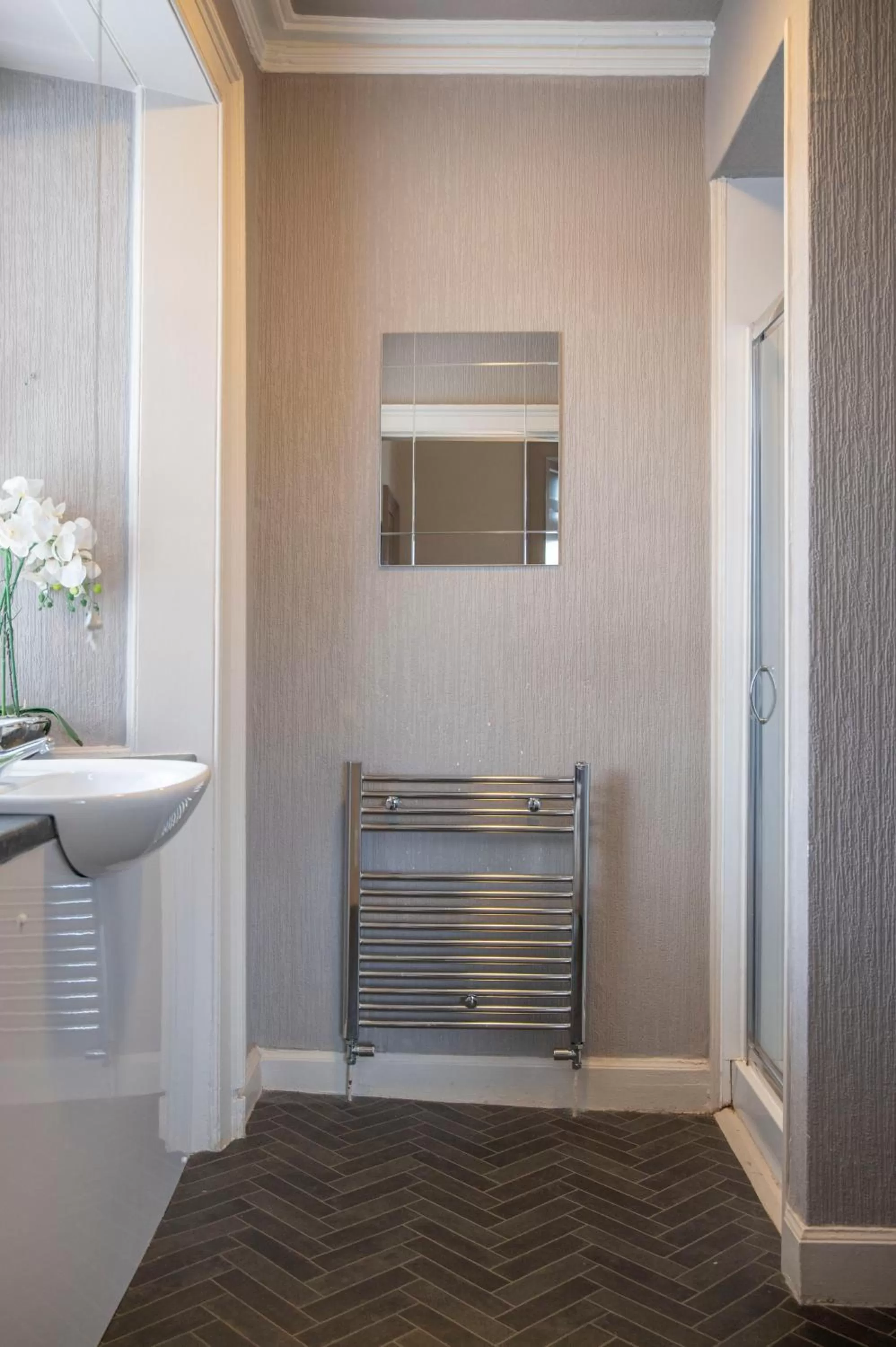 Bathroom in The Allan Park