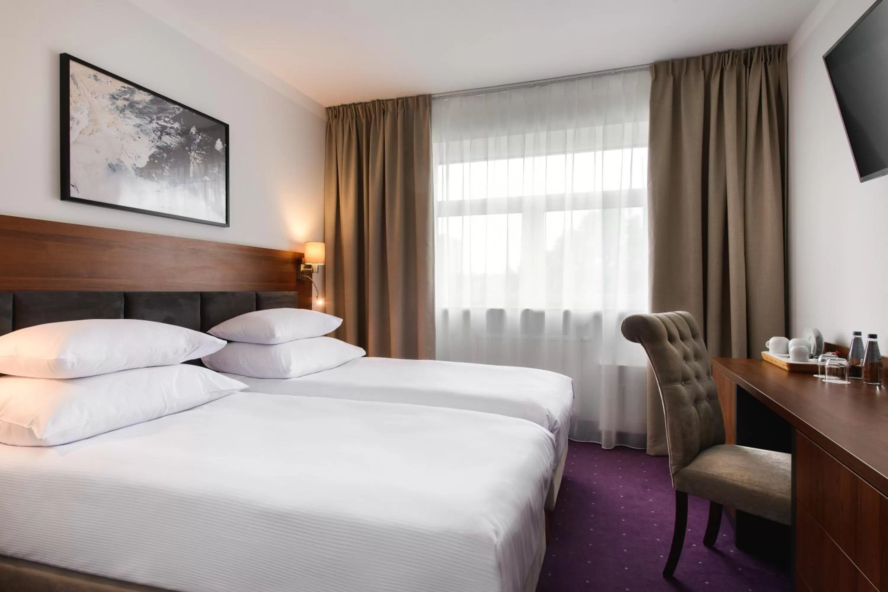 Bed in Best Western Plus Hotel Olsztyn Old Town