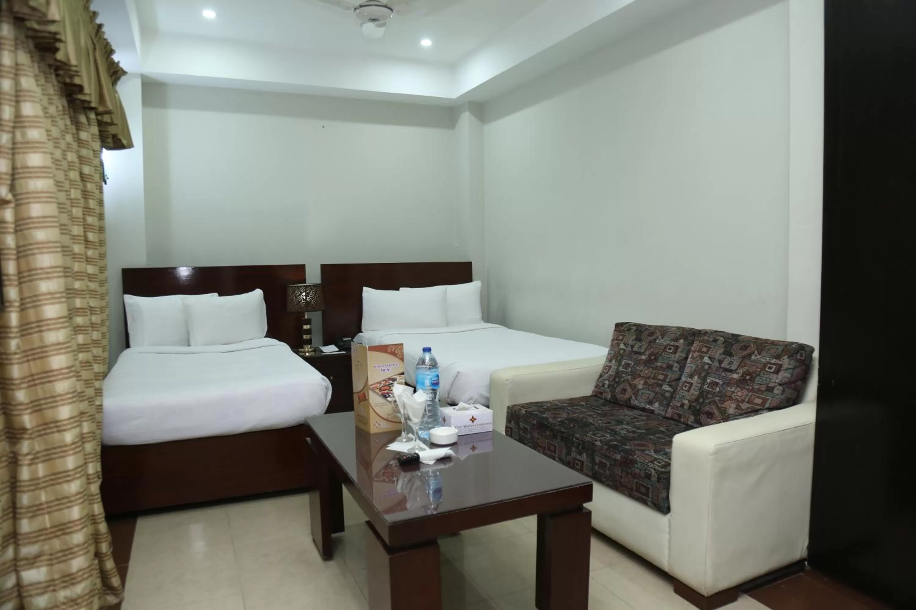 Bedroom in Hotel Multan Continental