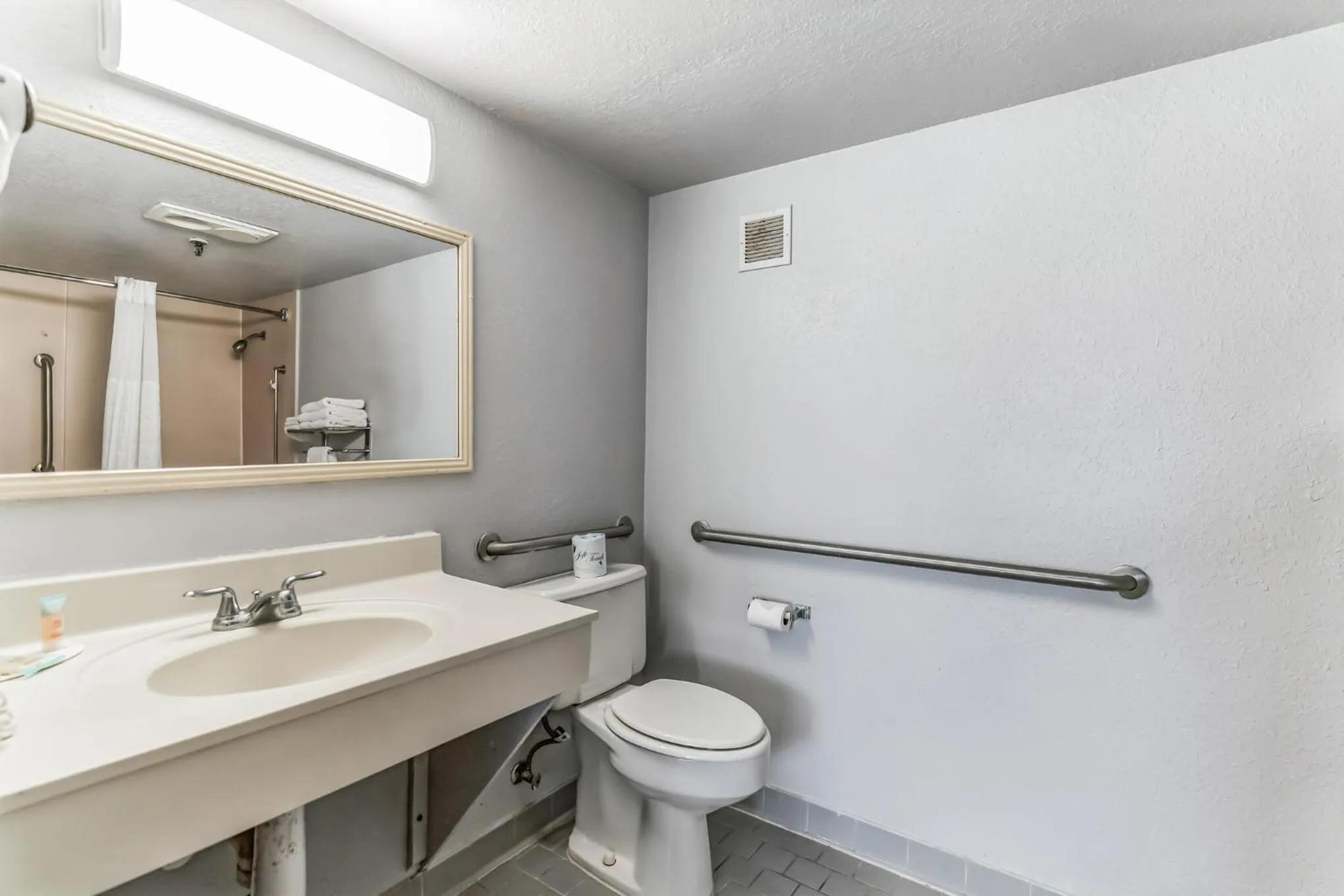 Bathroom in Vivo Living Kissimmee West