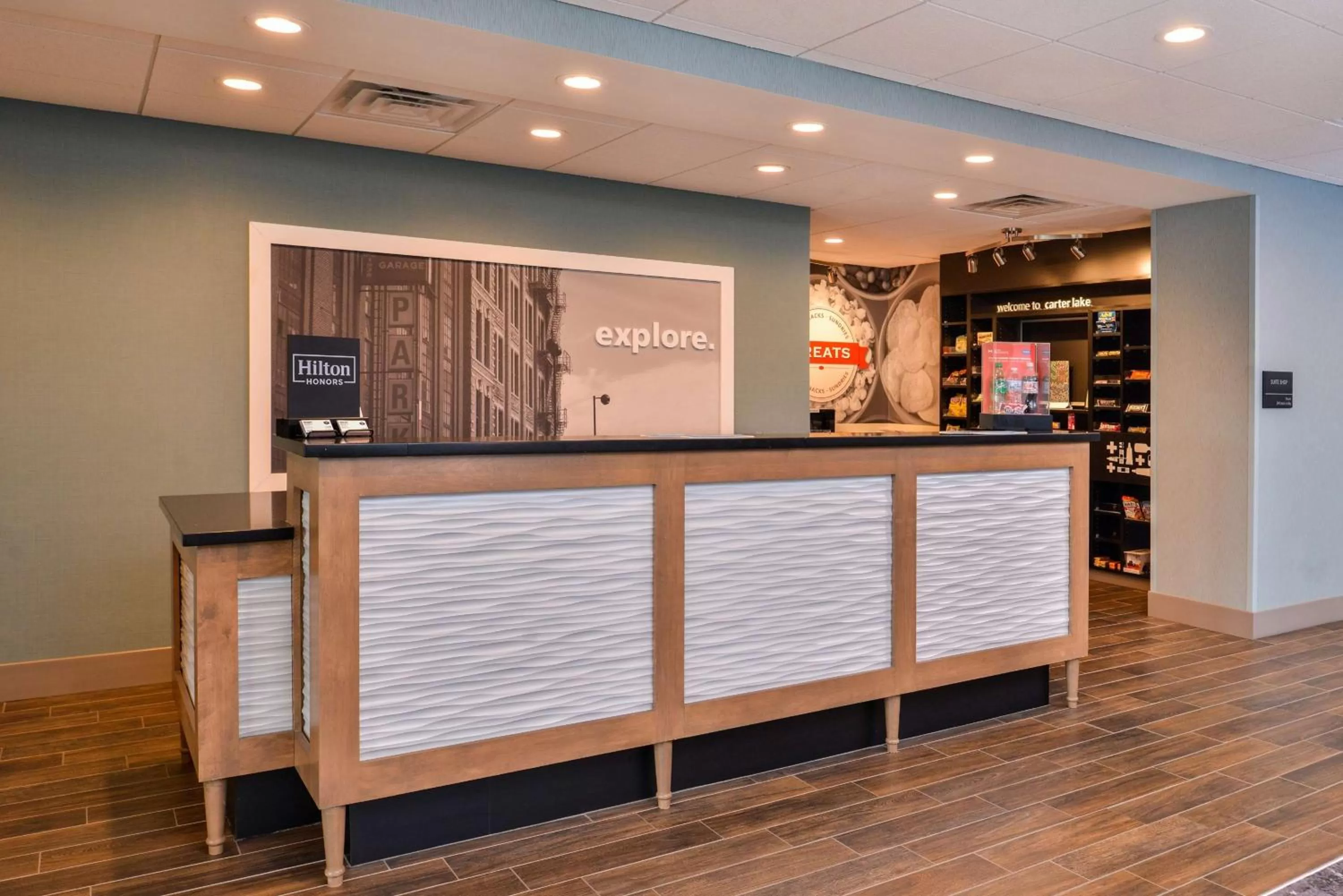 Lobby or reception in Hampton Inn By Hilton Omaha Airport, Ia