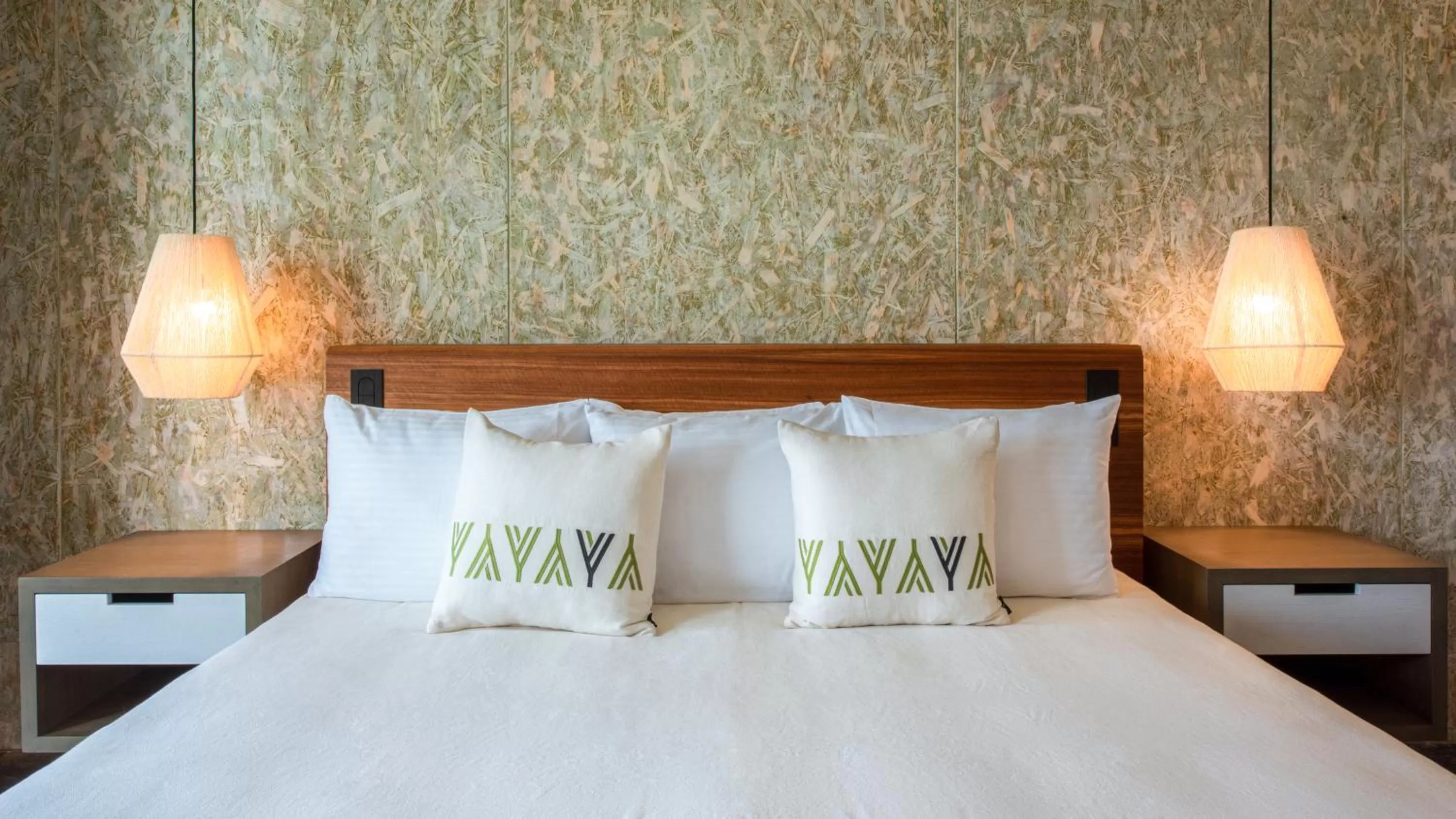 Bedroom, Bed in Wayam Mundo Imperial