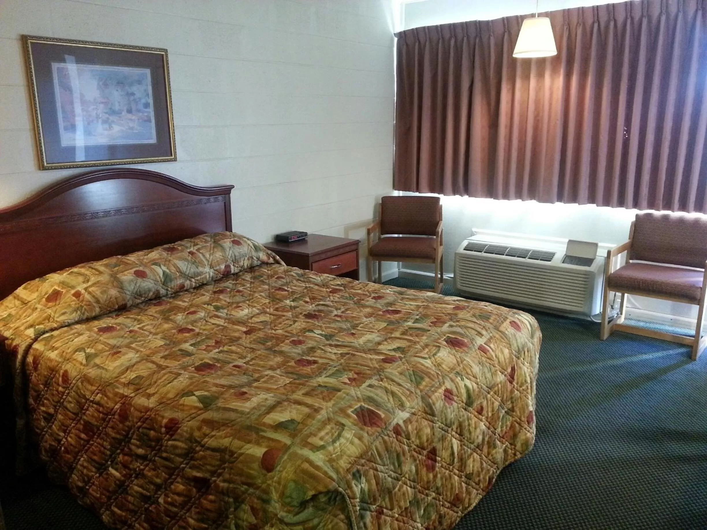 Single Room - Smoking in Budget Inn By OYO Natural Bridge I-81
