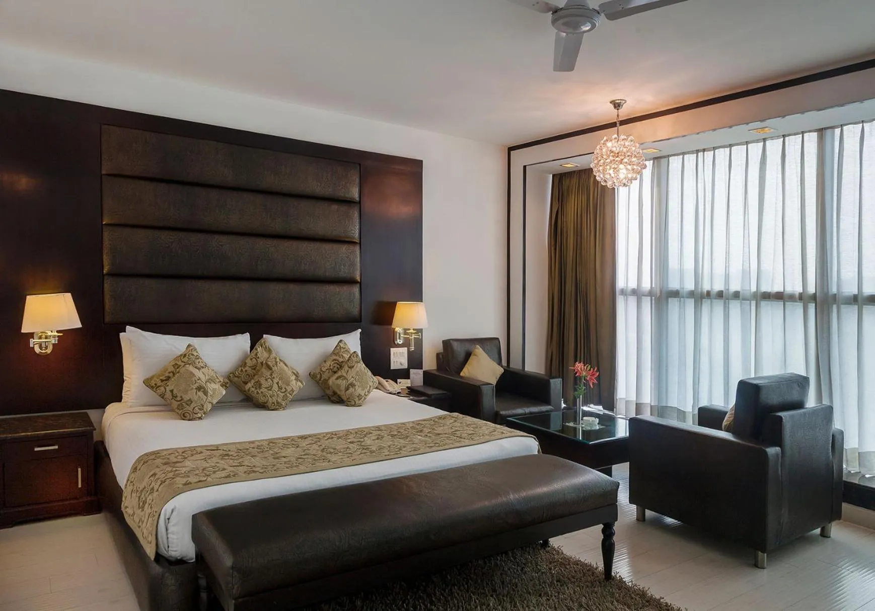 Bedroom, Bed in Hotel Shanti Palace Mahipalpur