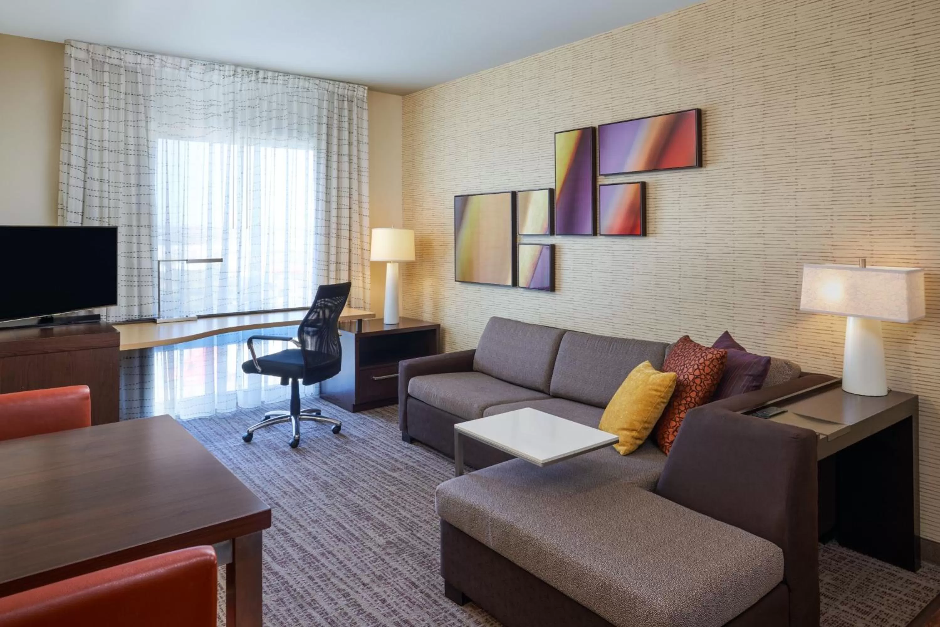 Living room in Residence Inn by Marriott Philadelphia Airport