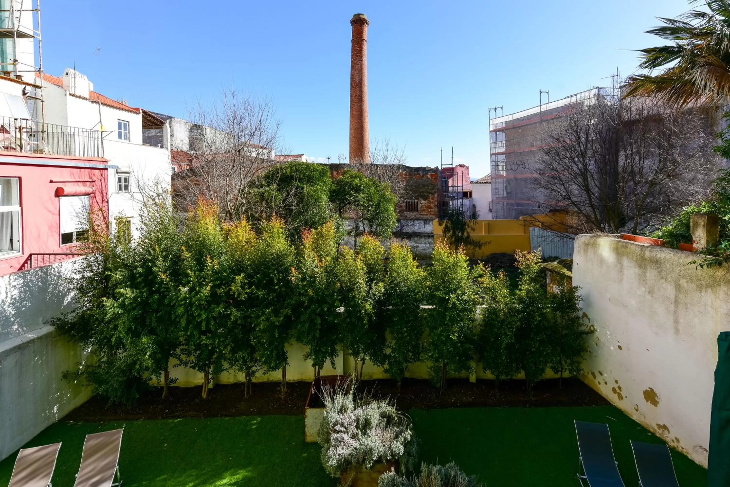 Garden in Alfama - Lisbon Lounge Suites