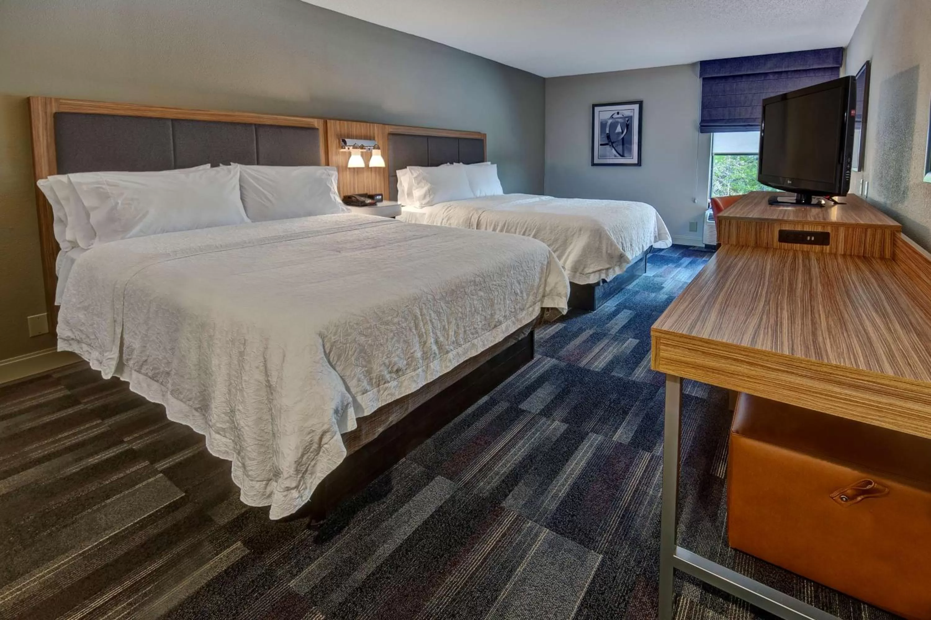 Bedroom, Bed in Hampton Inn Dumfries/Quantico