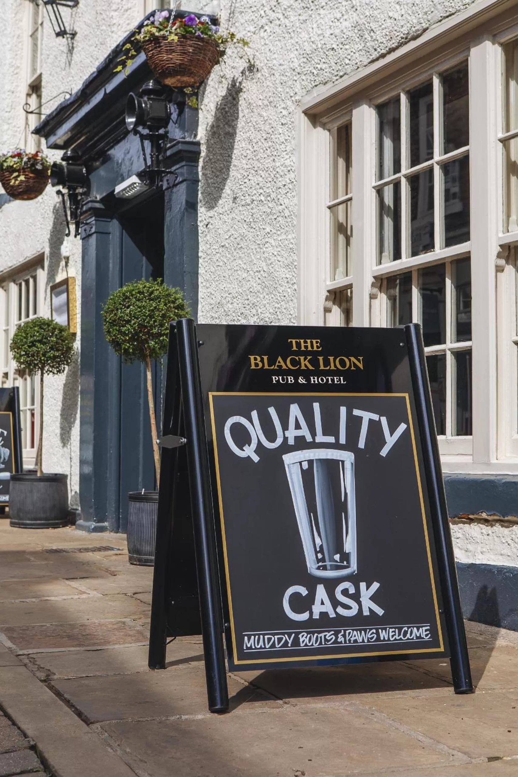 Property building in Black Lion Hotel Richmond North Yorkshire