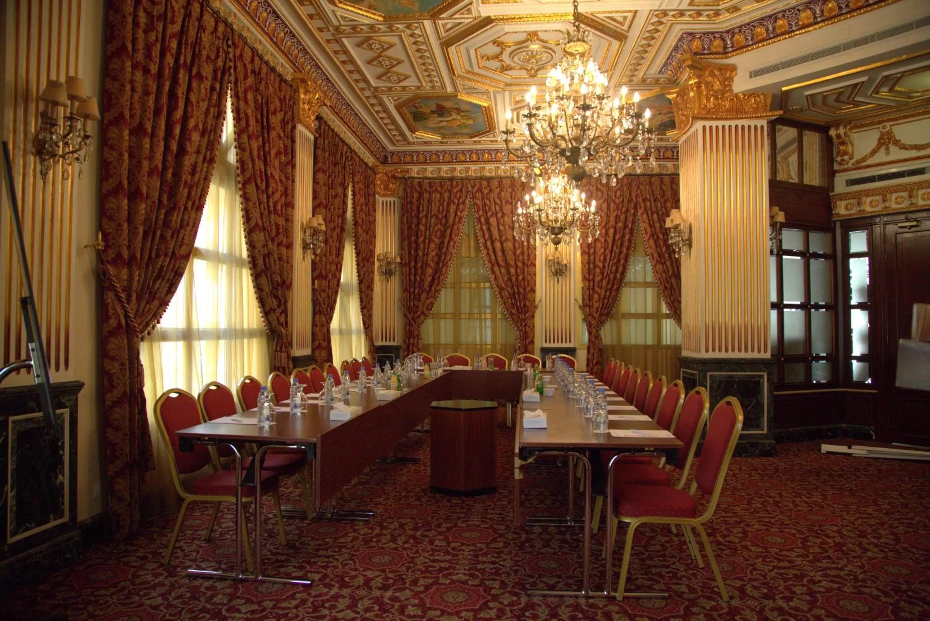 Banquet/Function facilities in Serenada Golden Palace - Boutique Hotel