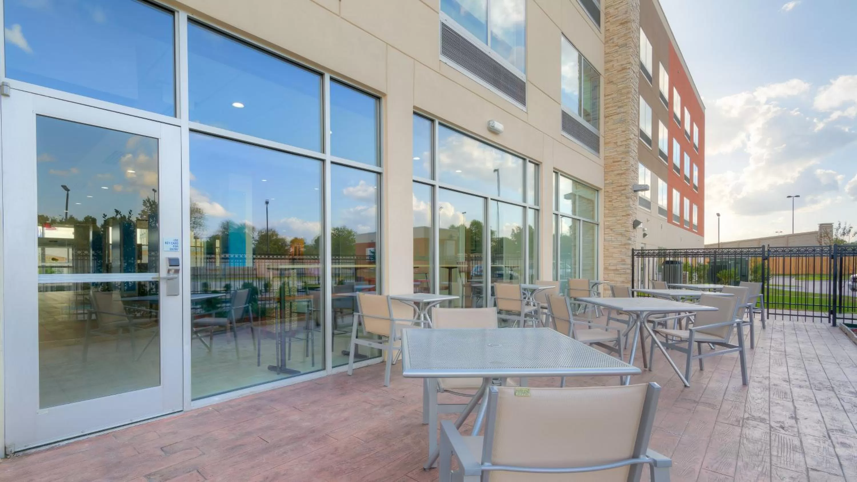 Other in Holiday Inn Express & Suites Tulsa Midtown by IHG