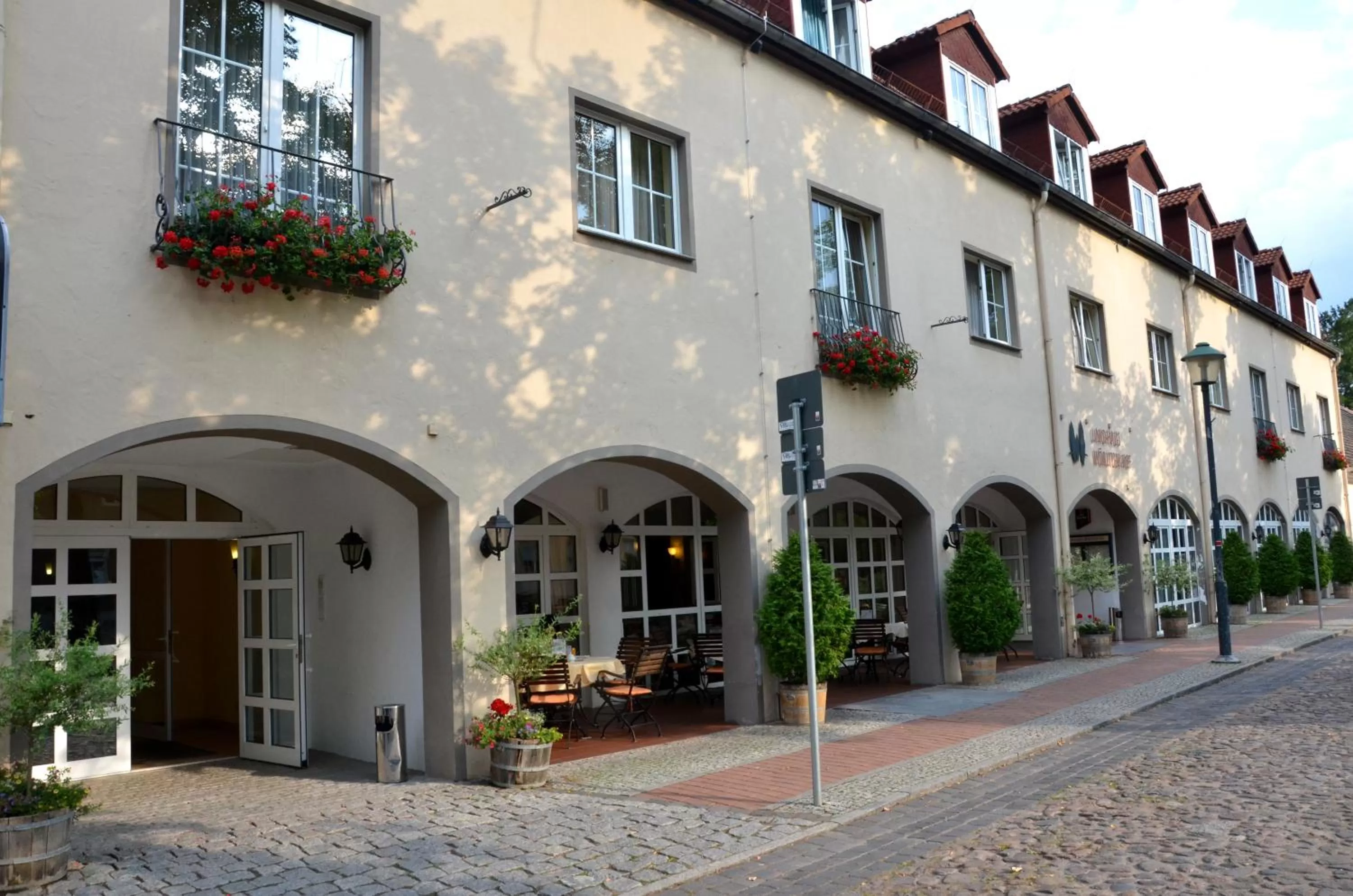 Property building in Hotel Landhaus Wörlitzer Hof