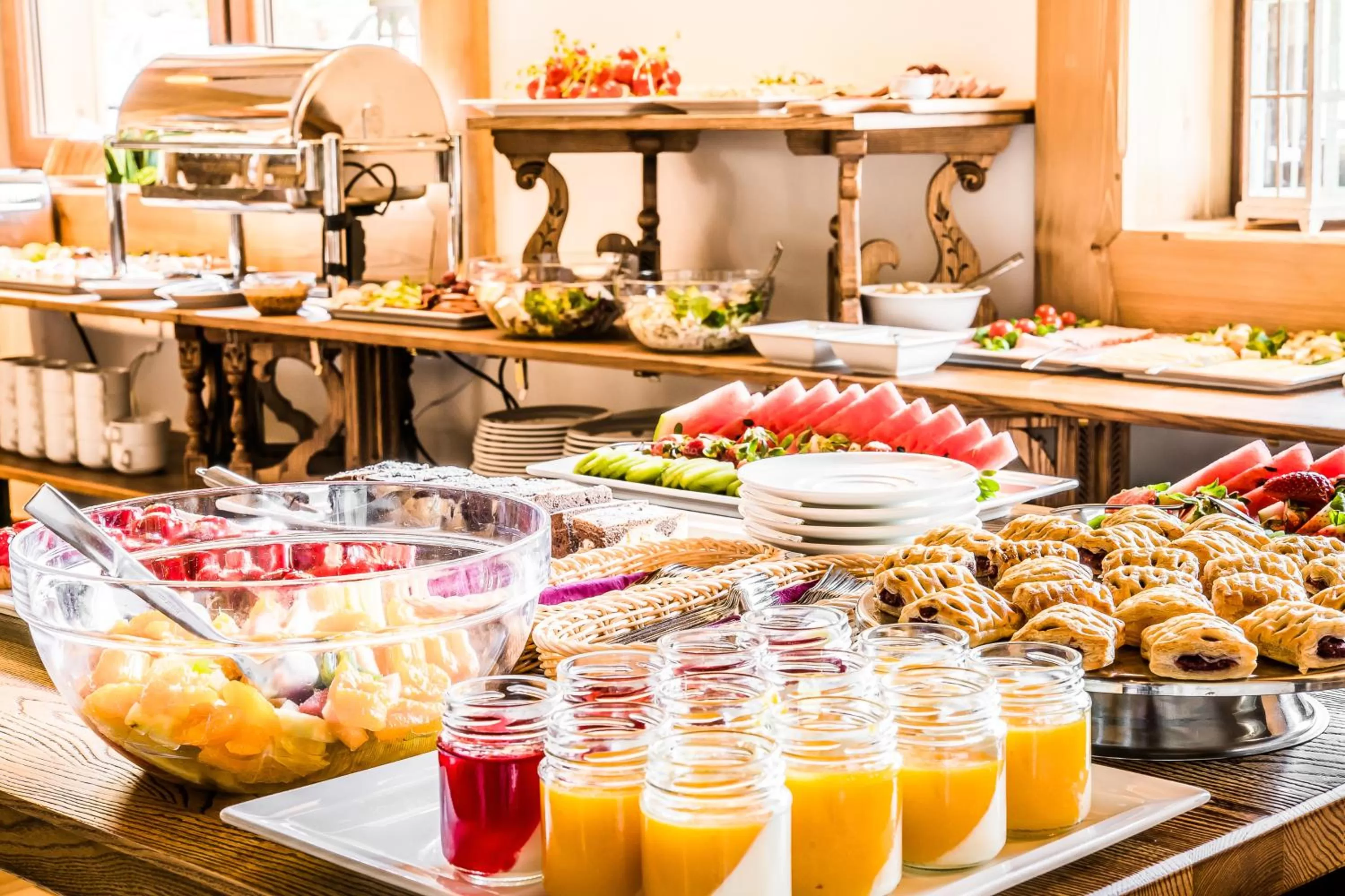 Buffet breakfast in Gold Hotel