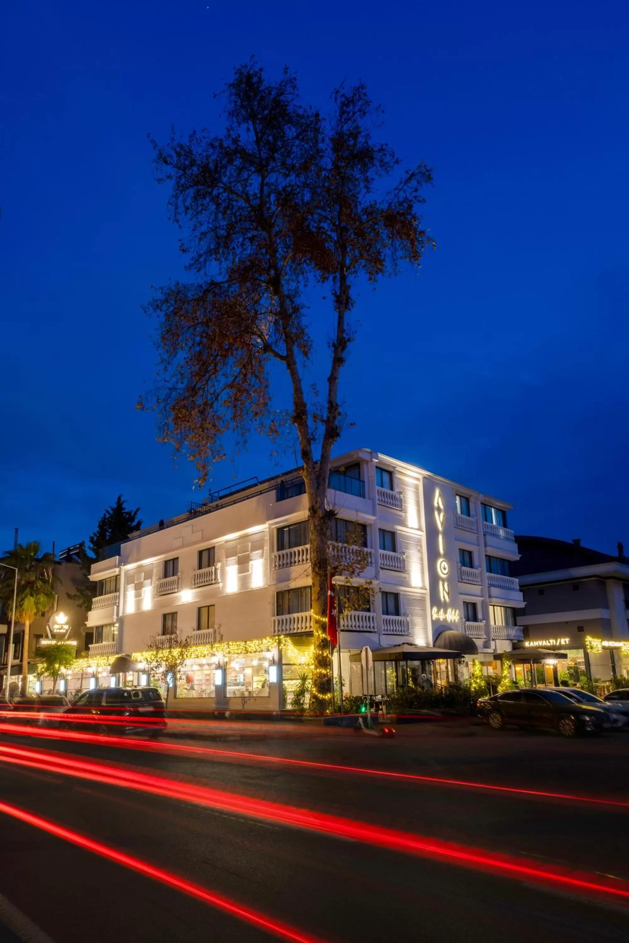 Property Building in Avion Suite Hotel