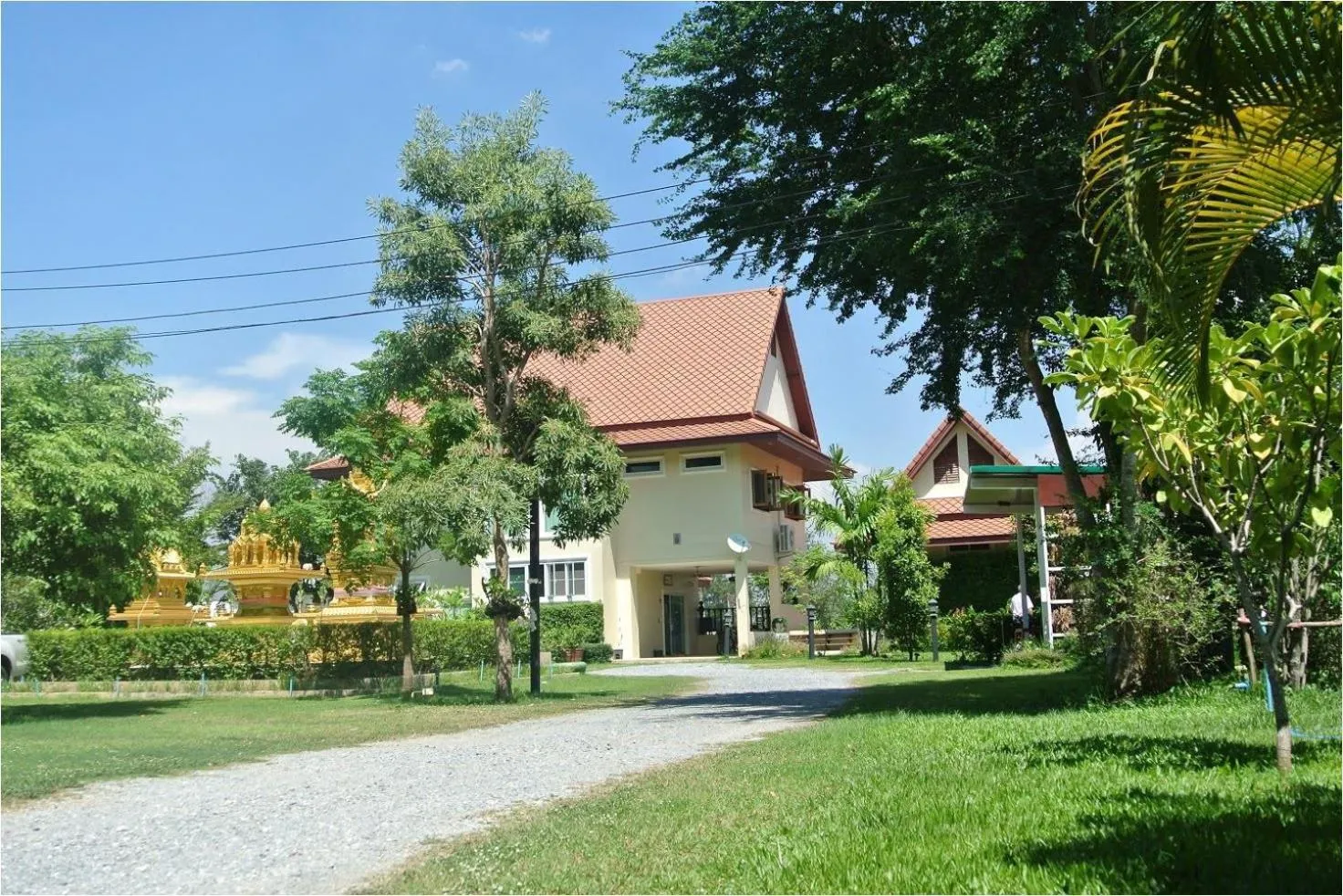 Facade/entrance in Thararin Villa