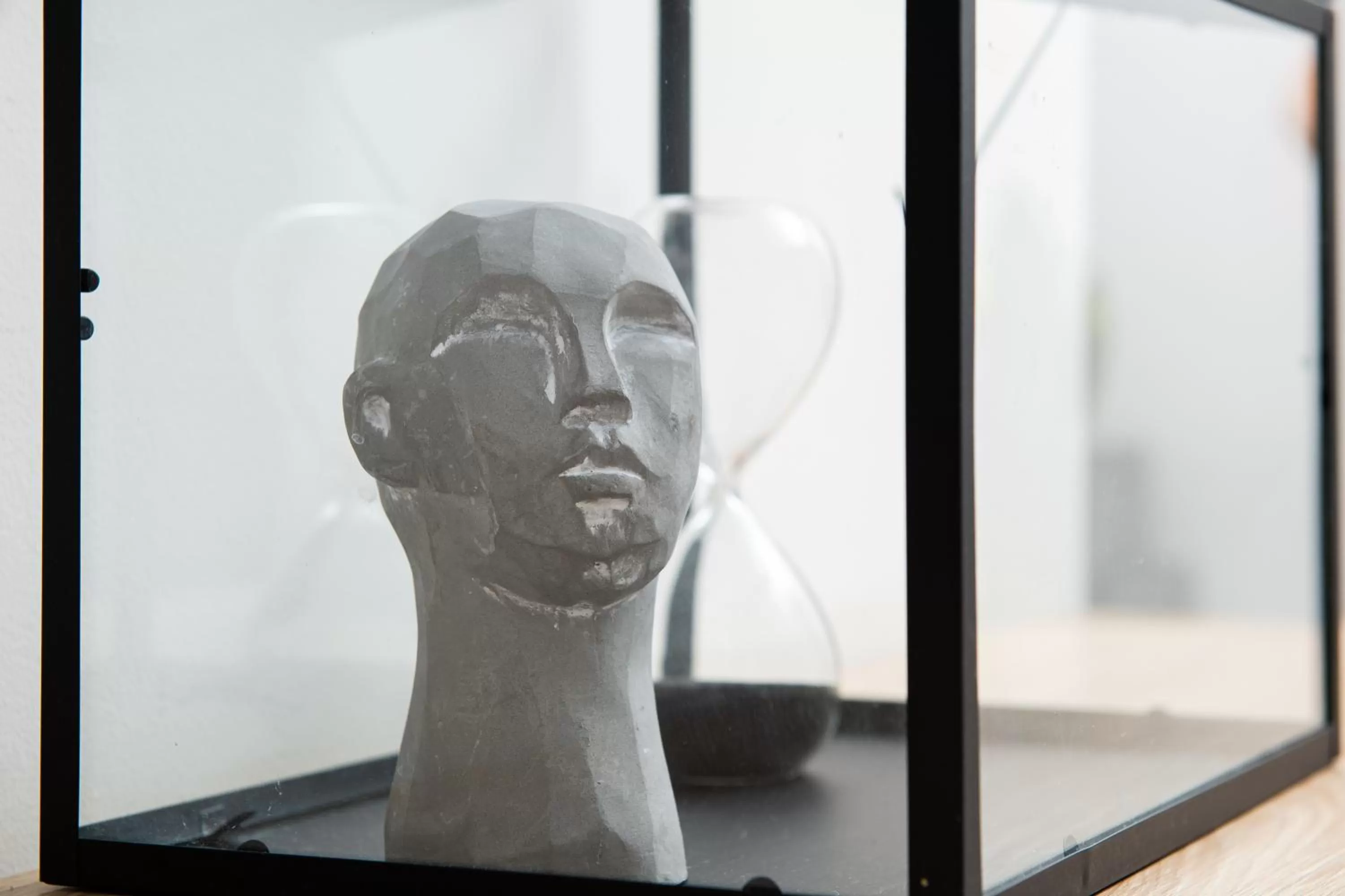 Decorative detail in Enattica Suites