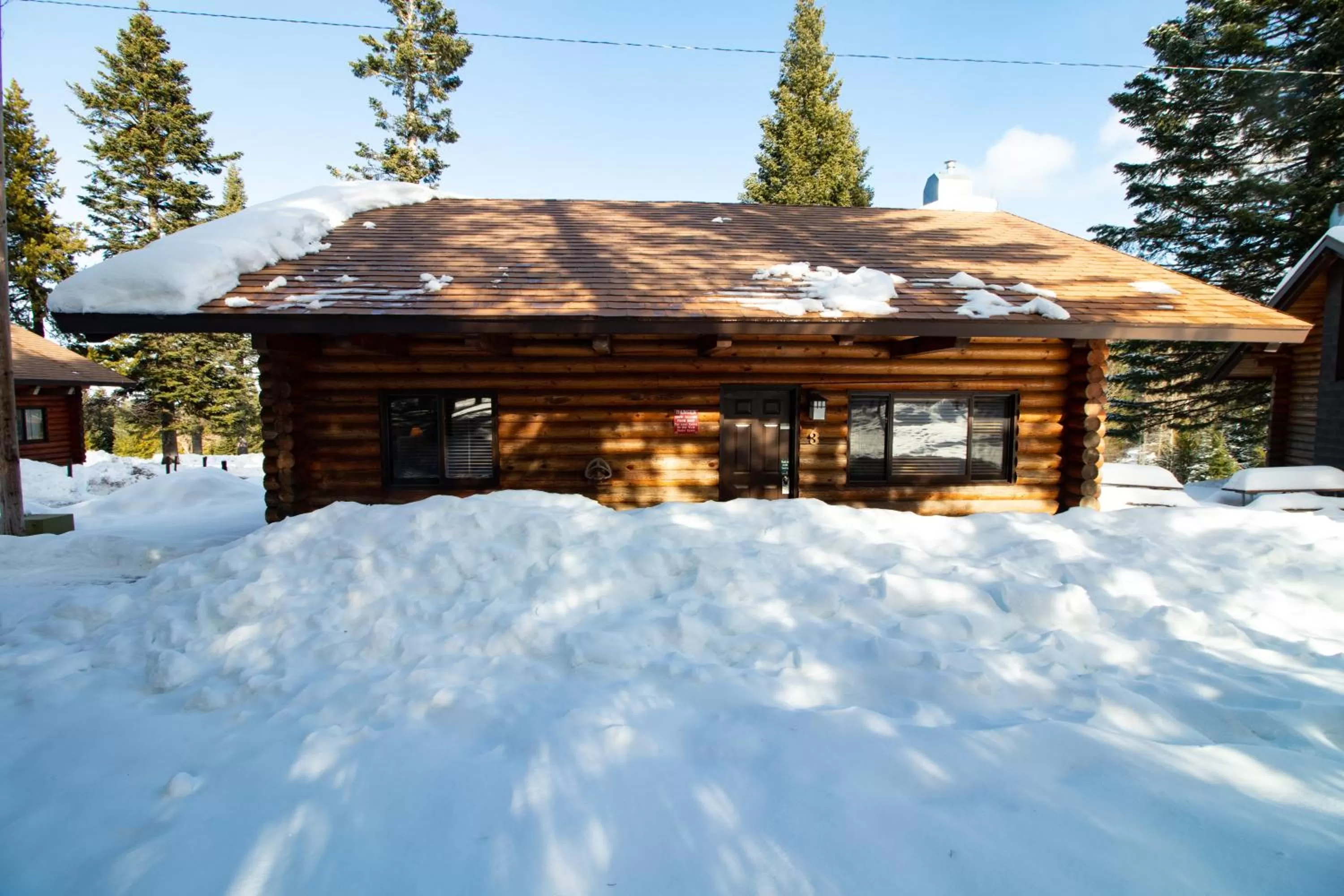 Property building, Winter in Cooper Spur Mountain Resort