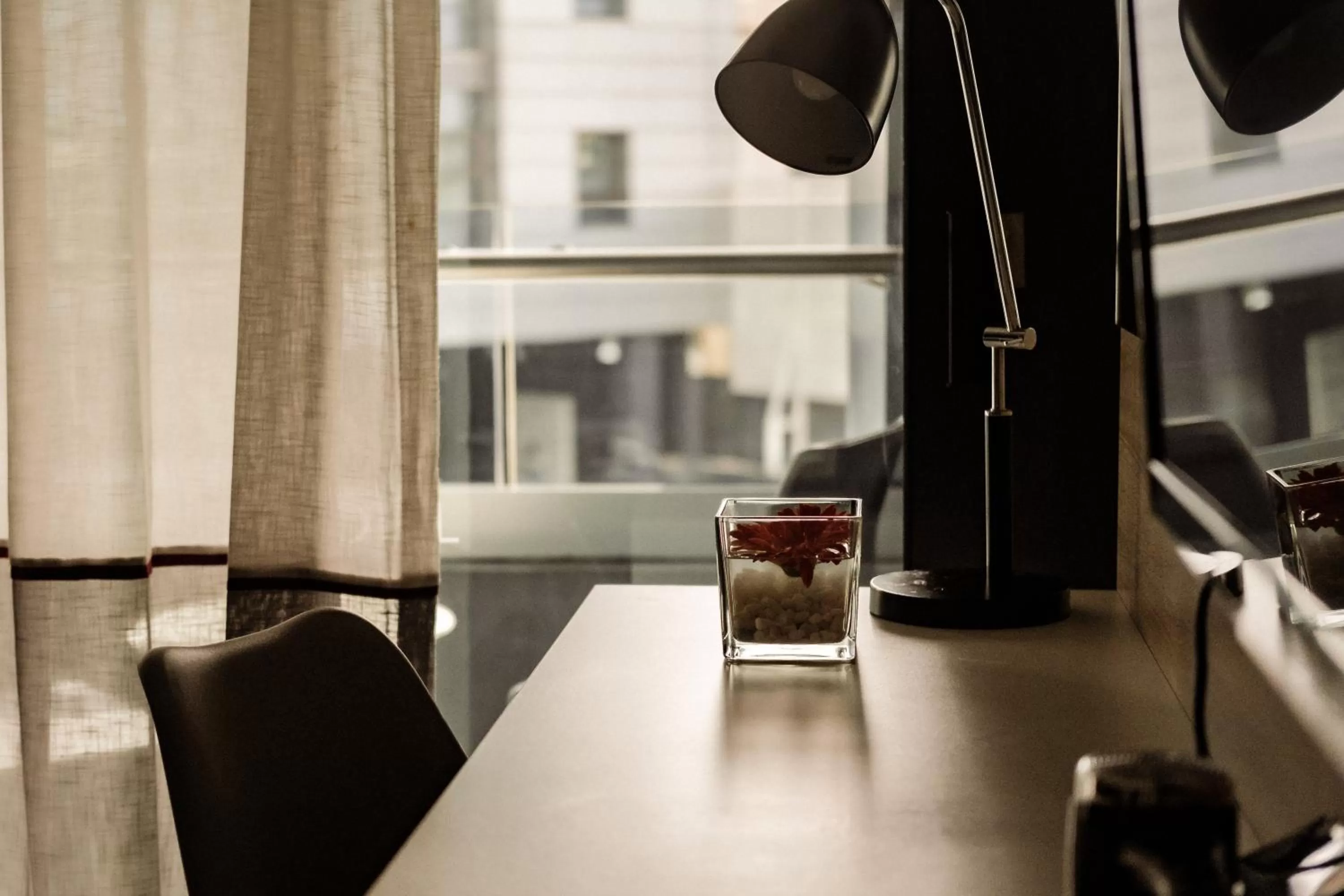 Seating area in be.HOTEL