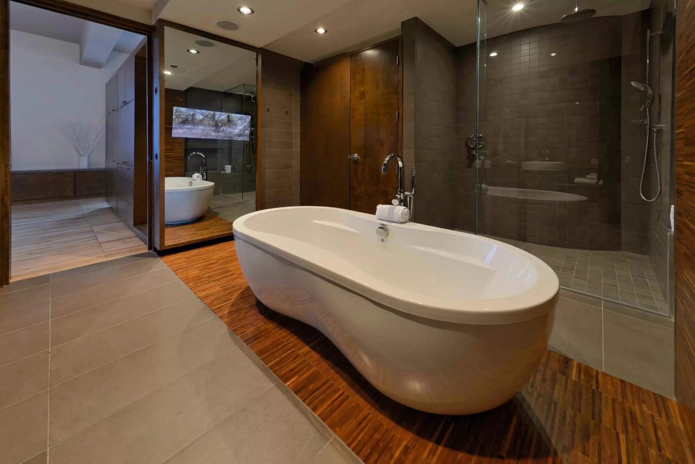 Bathroom in Hotel 71 by Preferred Hotels & Resorts
