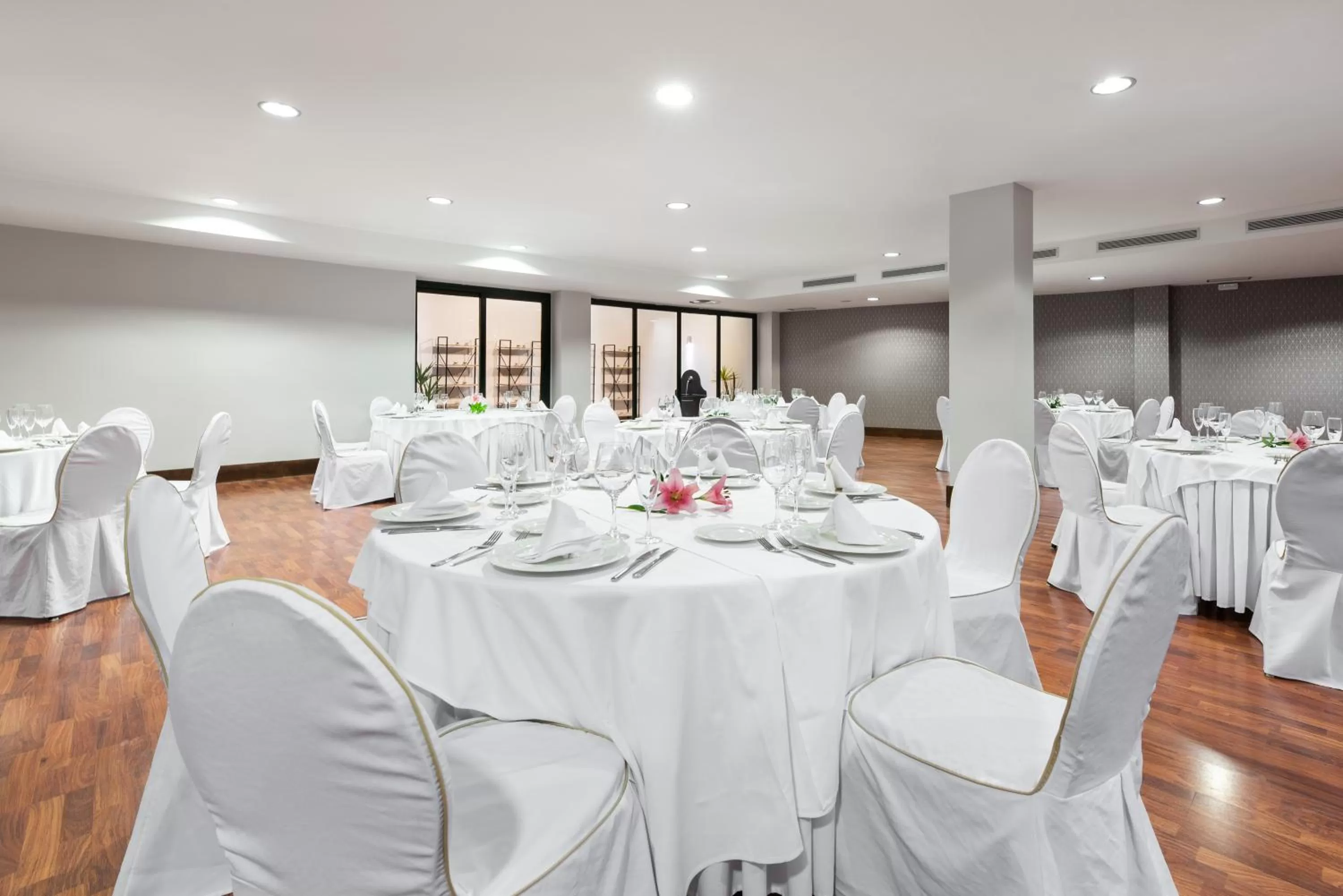 Banquet/Function facilities in Exe Agora Cáceres