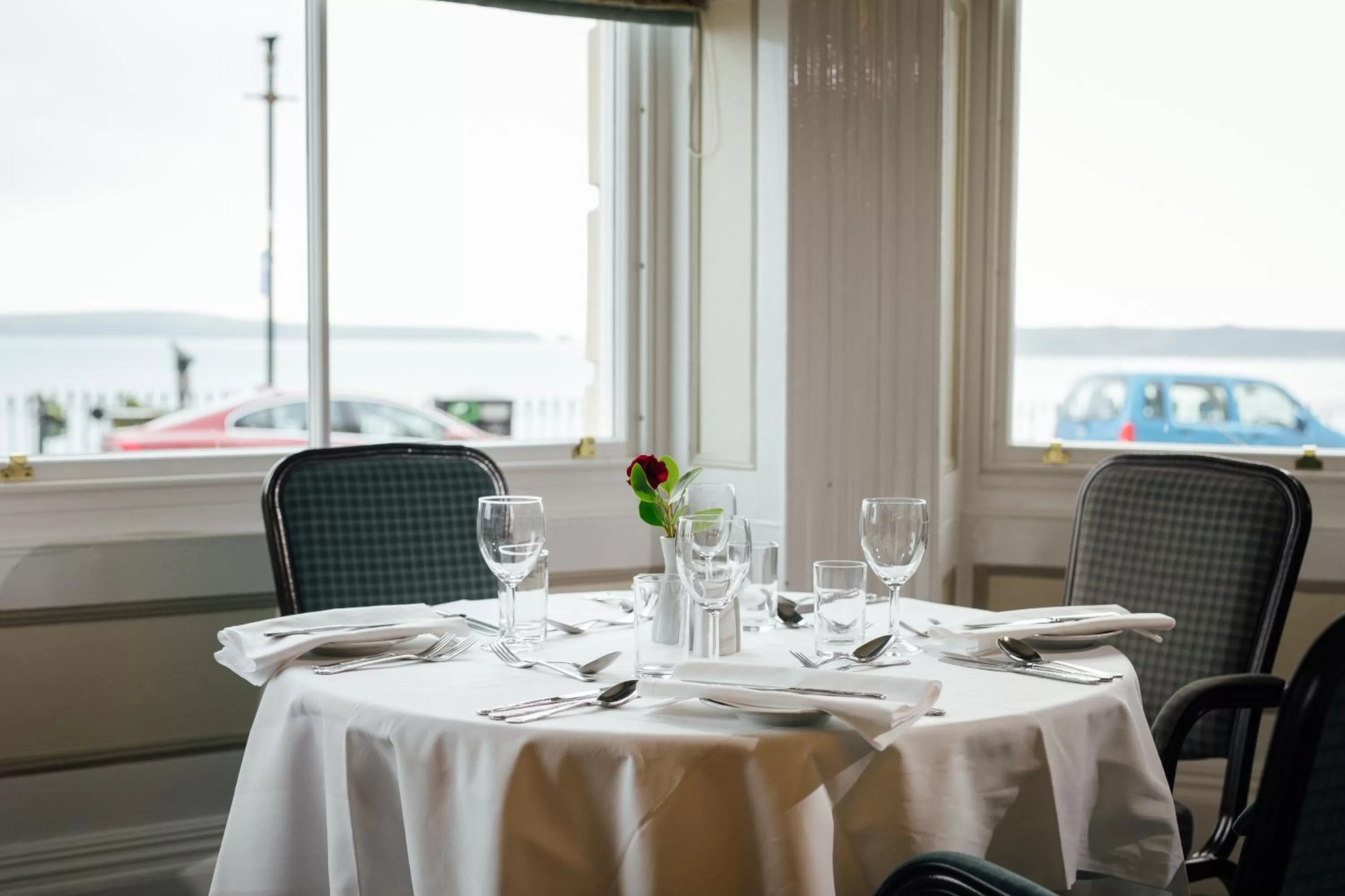 Restaurant/places to eat in Giltar Hotel