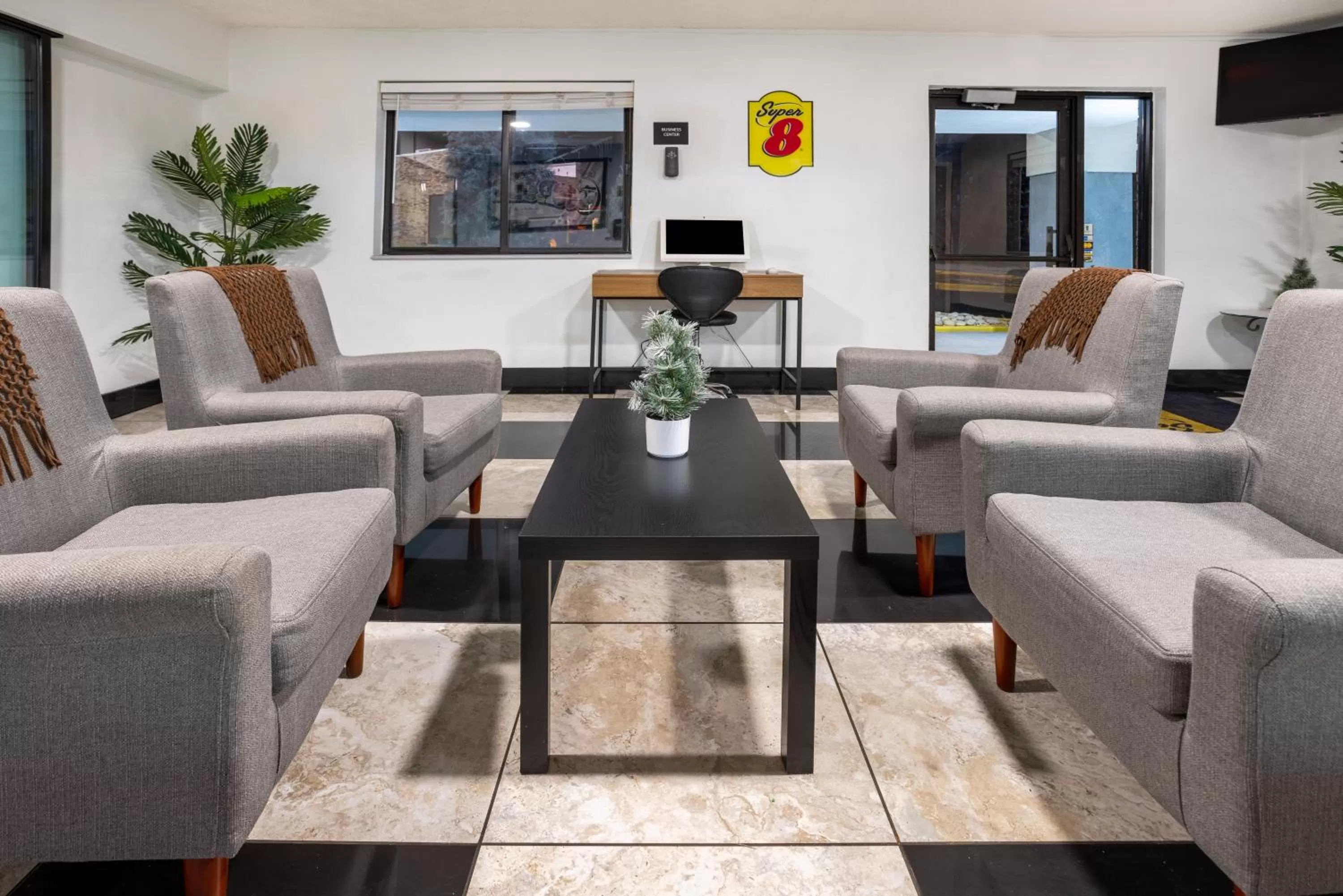 Lobby or reception in Super 8 by Wyndham Villa Rica