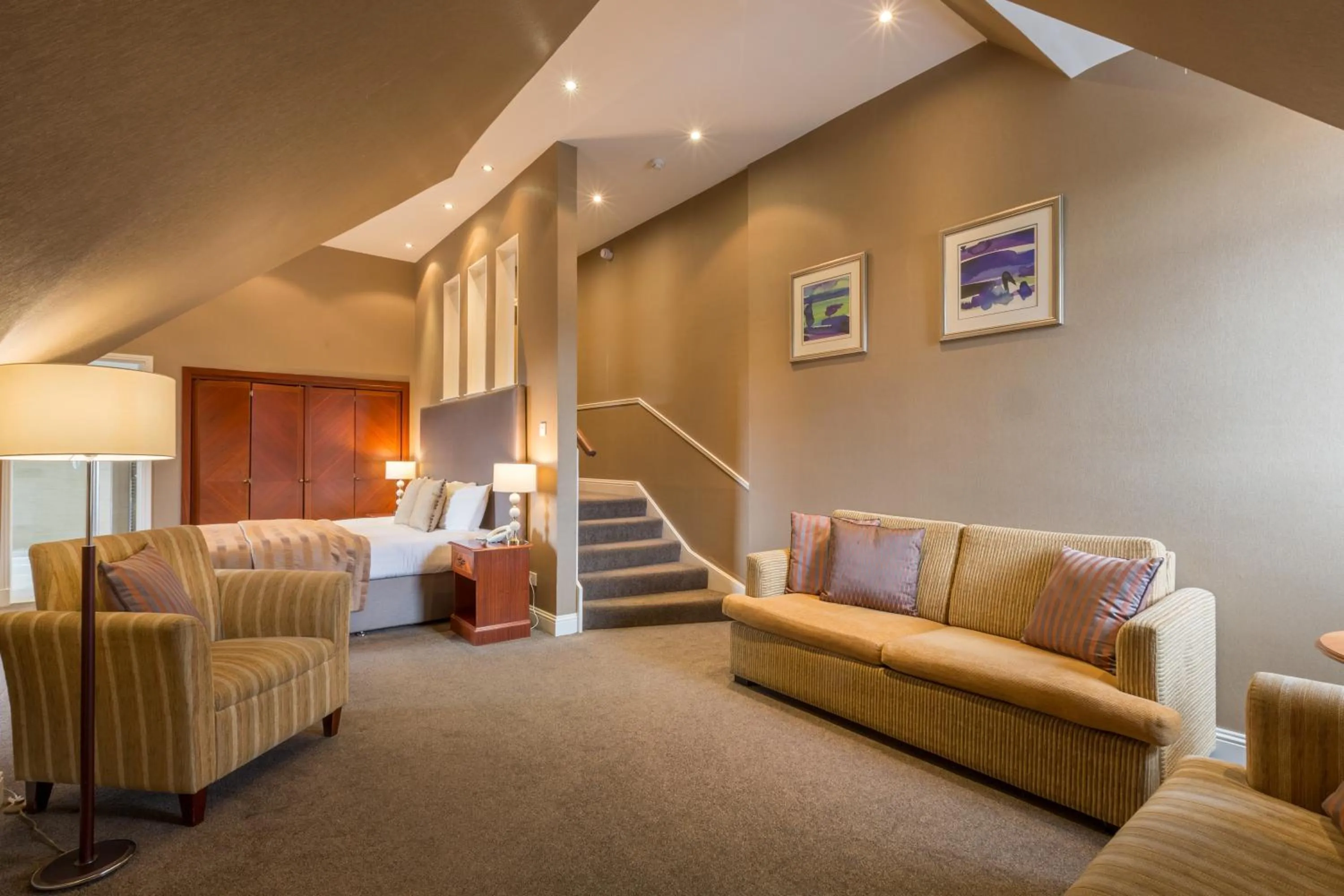 Photo of the whole room in Sherbrooke Castle Hotel