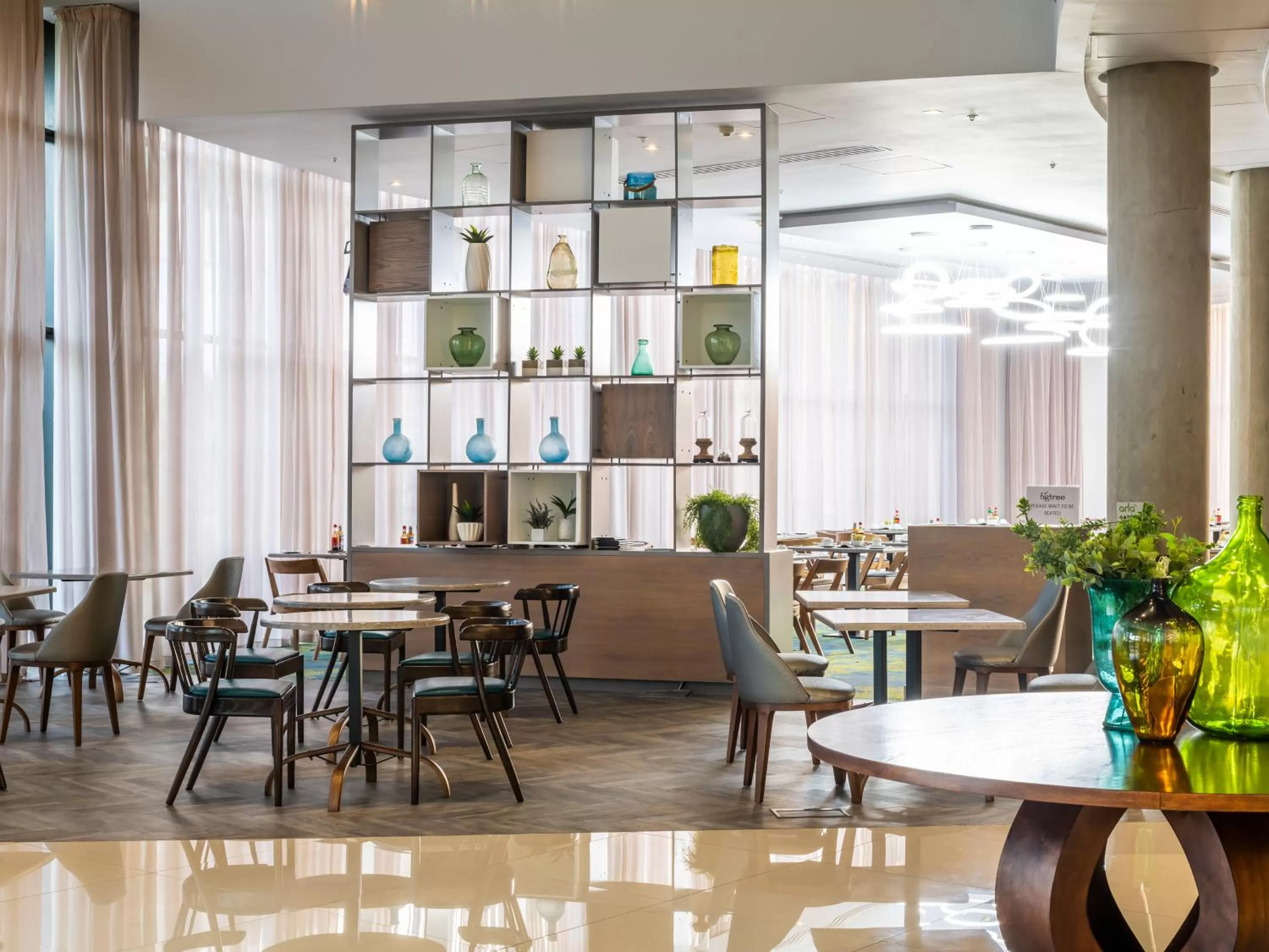 Restaurant/places to eat in aha Gateway Hotel Umhlanga