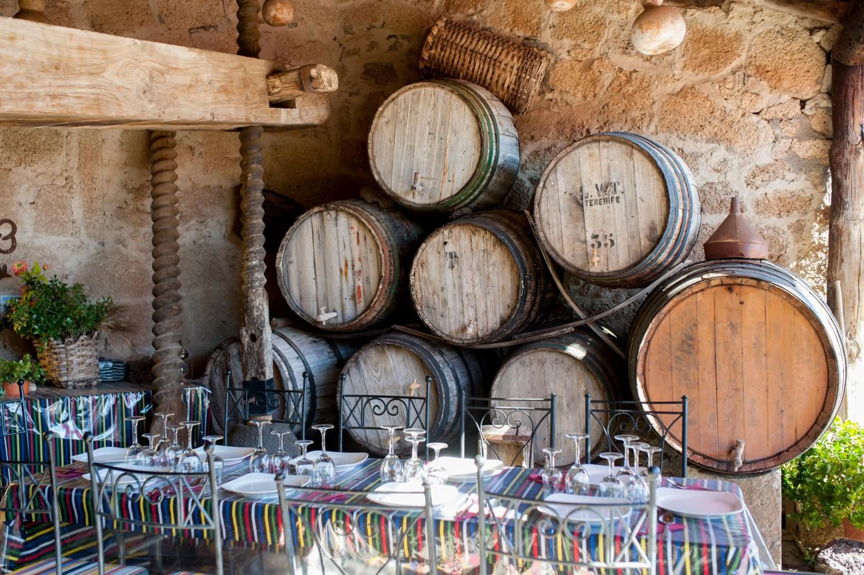 Restaurant/places to eat in Hotel Rural Senderos de Abona