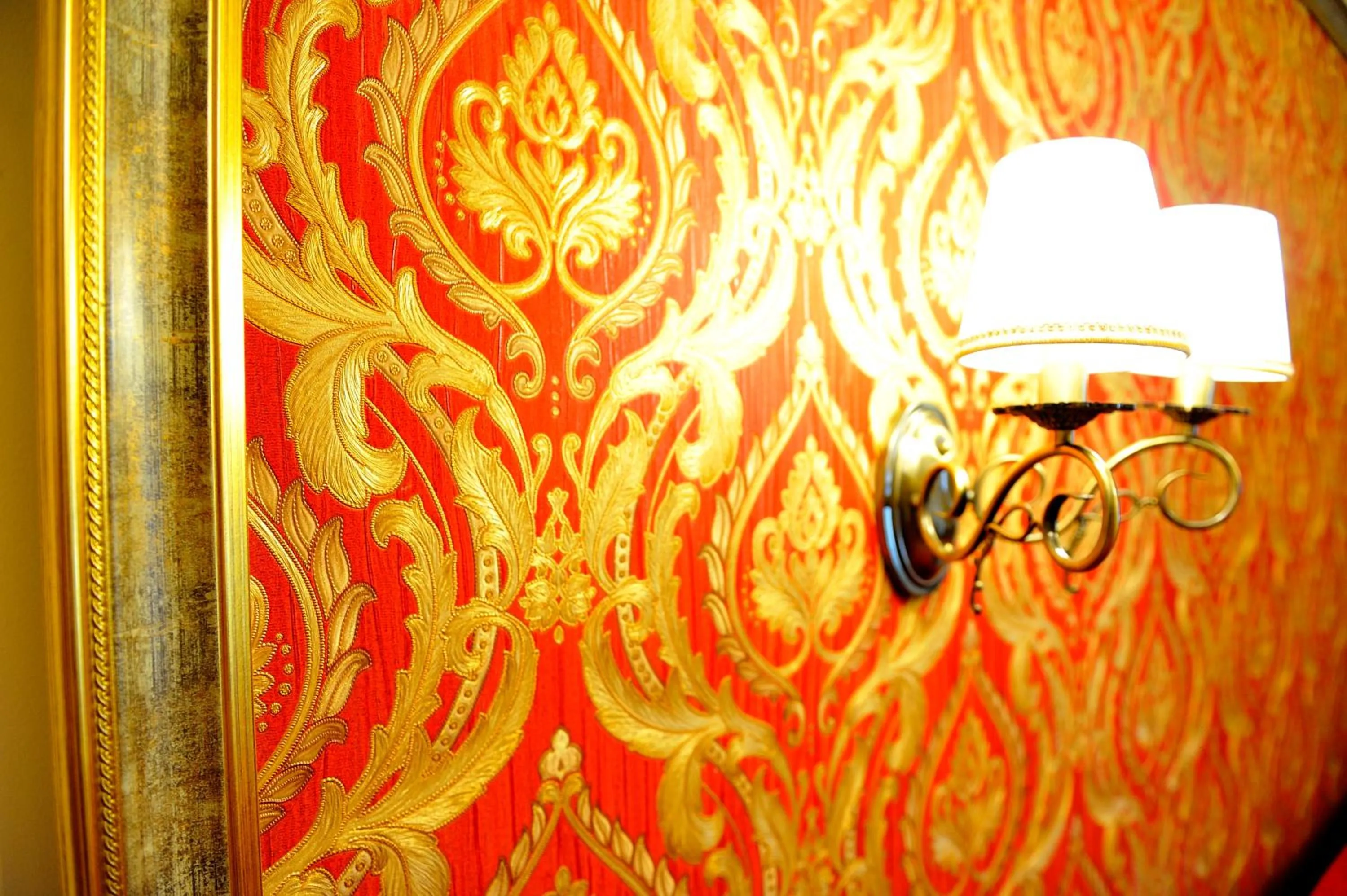 Decorative detail in Safrano Palace