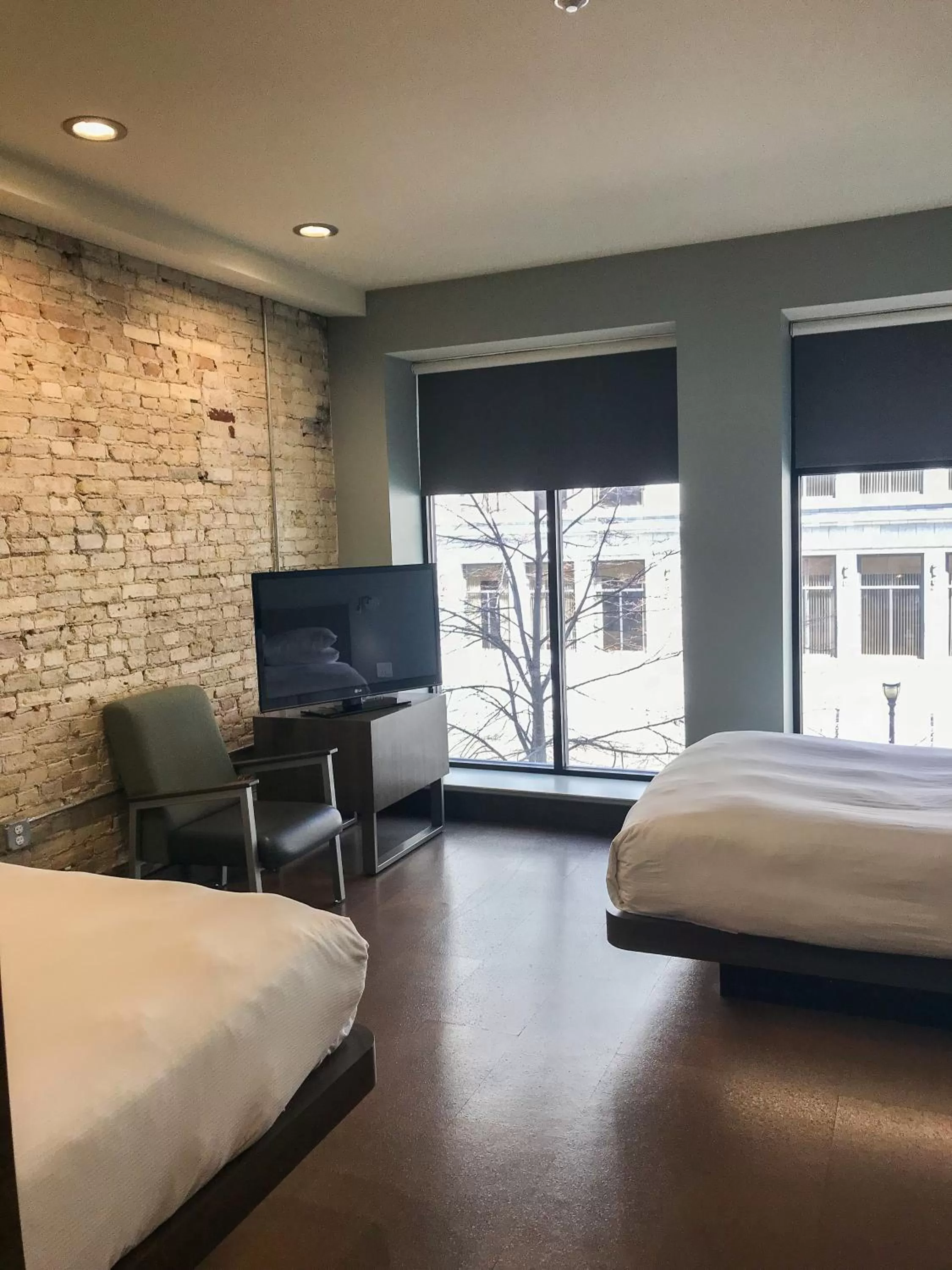 Photo of the whole room, Bed in CityFlatsHotel - Grand Rapids, an Ascend Collection Hotel
